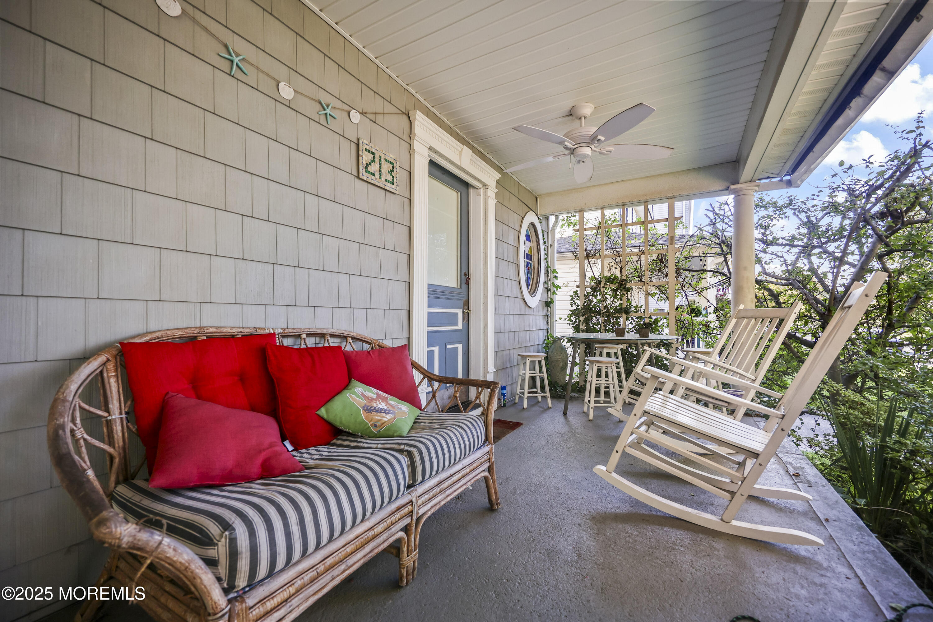 213 Lareine Avenue