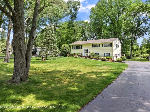 Homes For Sale - 94 Leedsville Drive<br/> Lincroft, NJ 07738