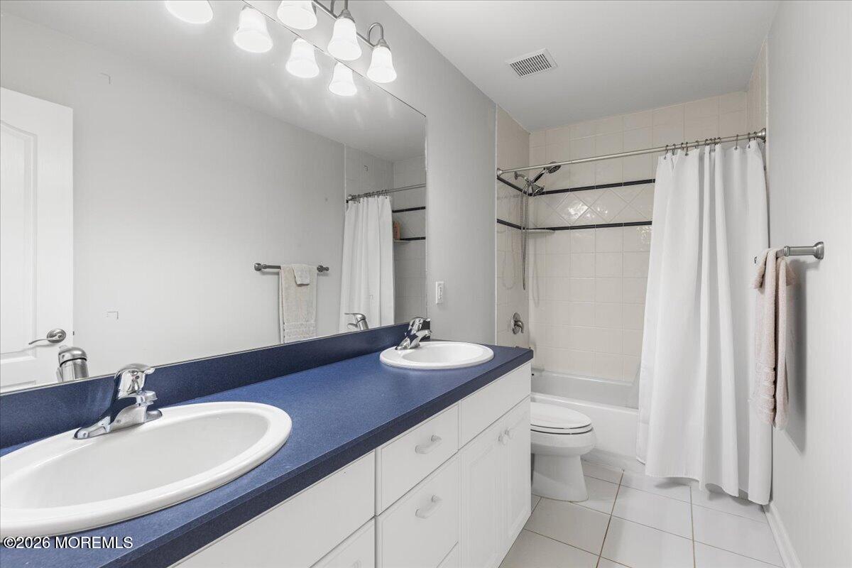 Millstone, New Jersey, 08510, United States, 5 Bedrooms Bedrooms, ,5 BathroomsBathrooms,Residential,Active,2041750