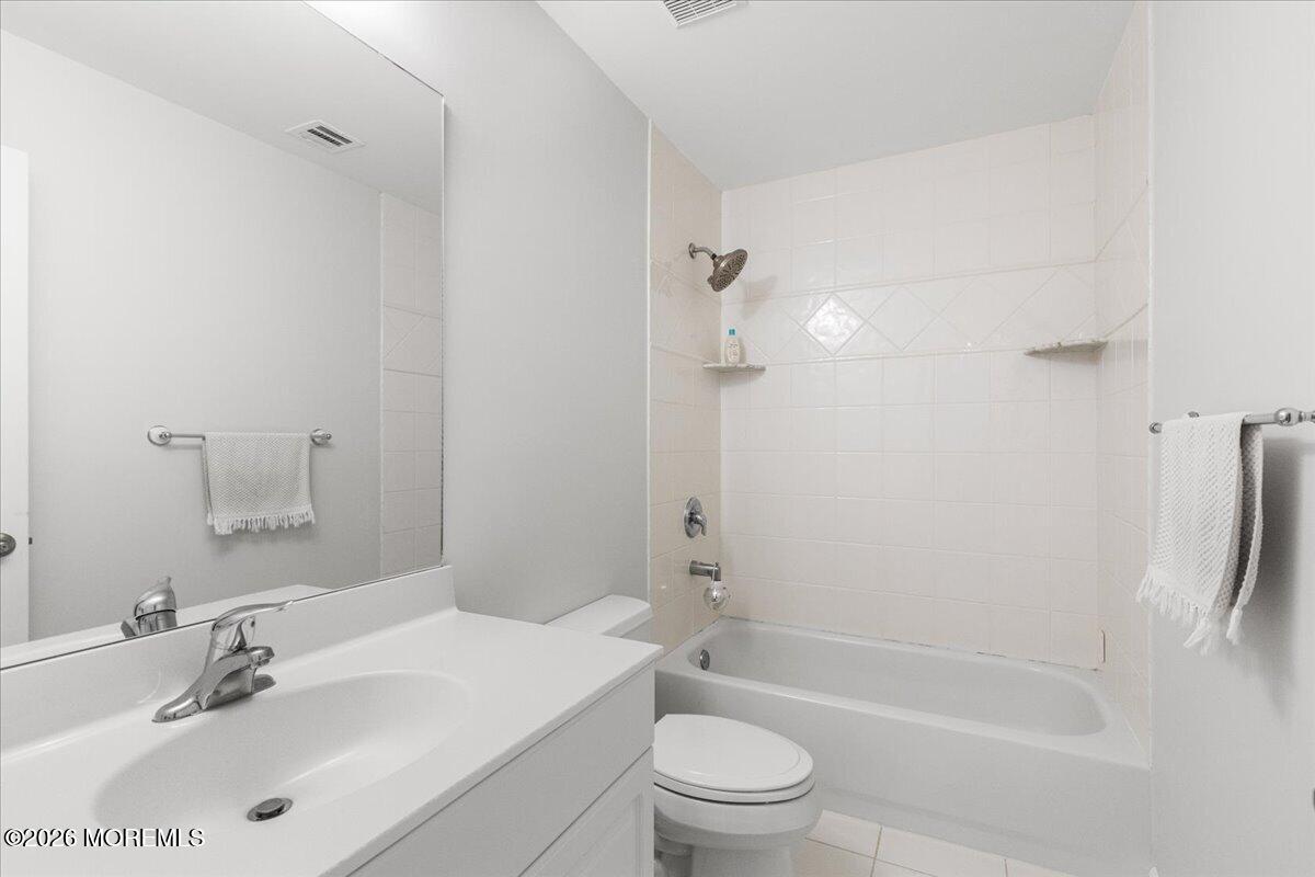 Millstone, New Jersey, 08510, United States, 5 Bedrooms Bedrooms, ,5 BathroomsBathrooms,Residential,Active,2041750