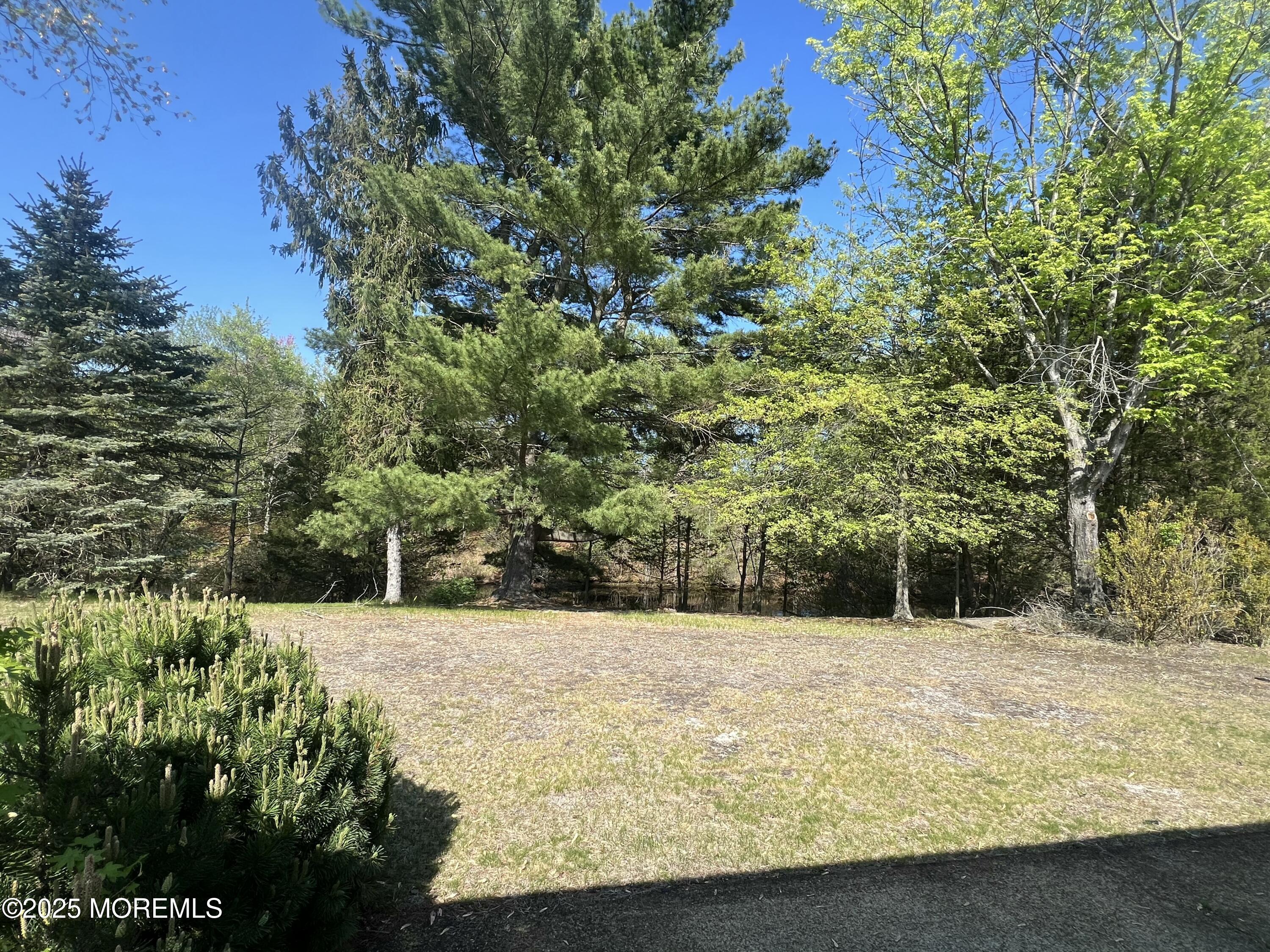 186 Charlotteville Drive, Toms River, New Jersey image 15