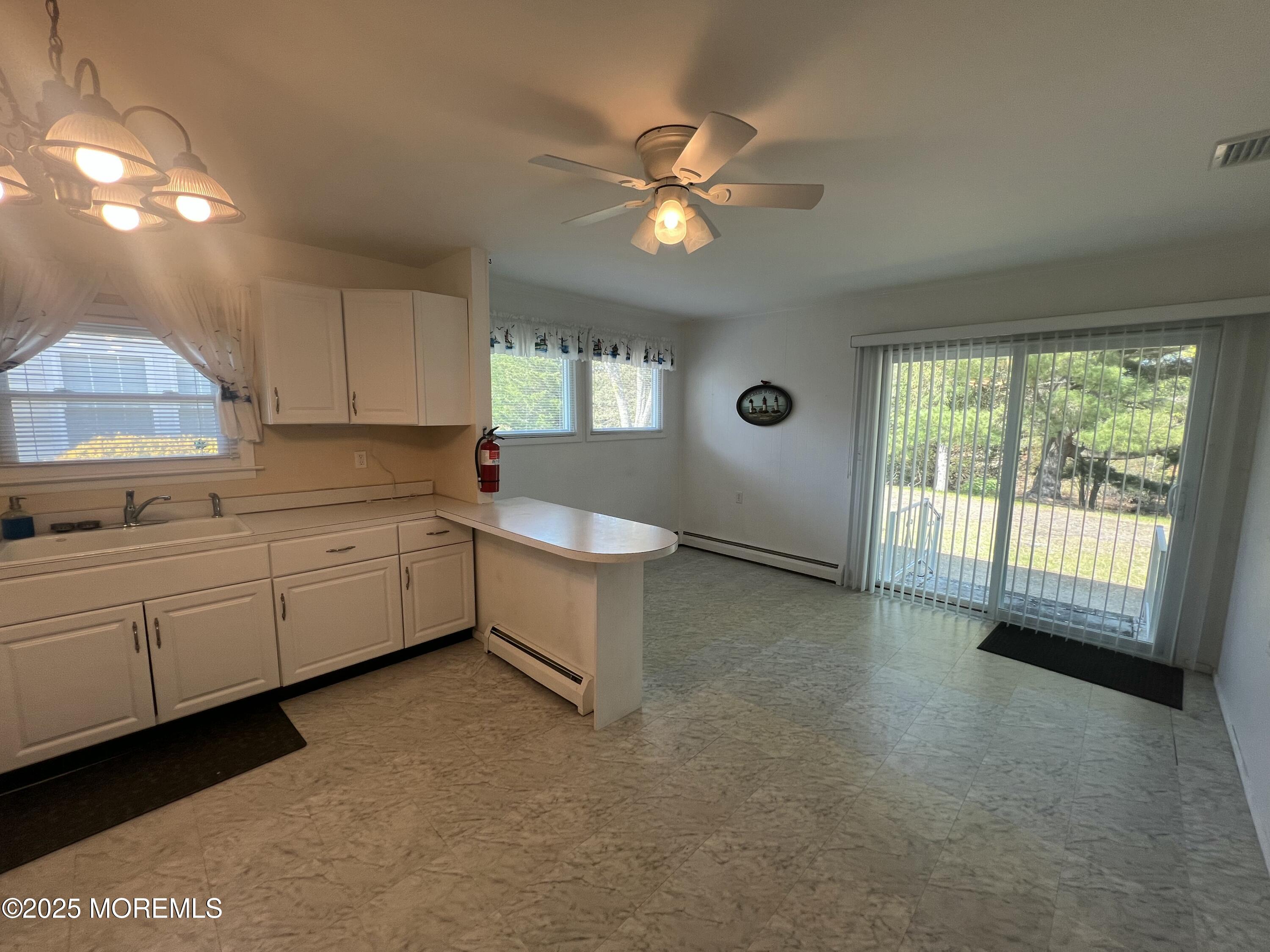 186 Charlotteville Drive, Toms River, New Jersey image 3