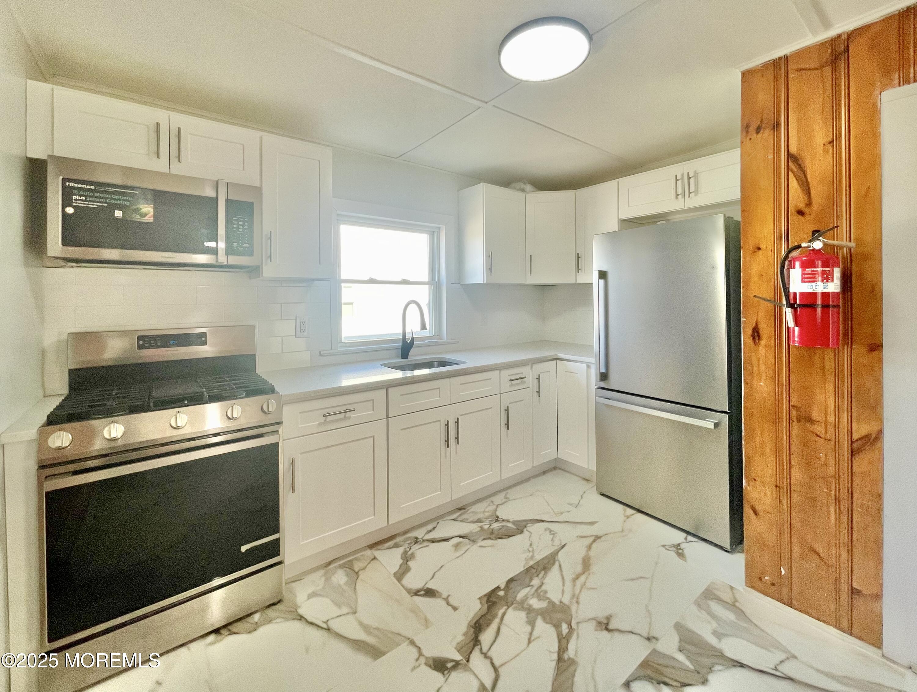 113 Jaynes Avenue, Island Heights, New Jersey image 7