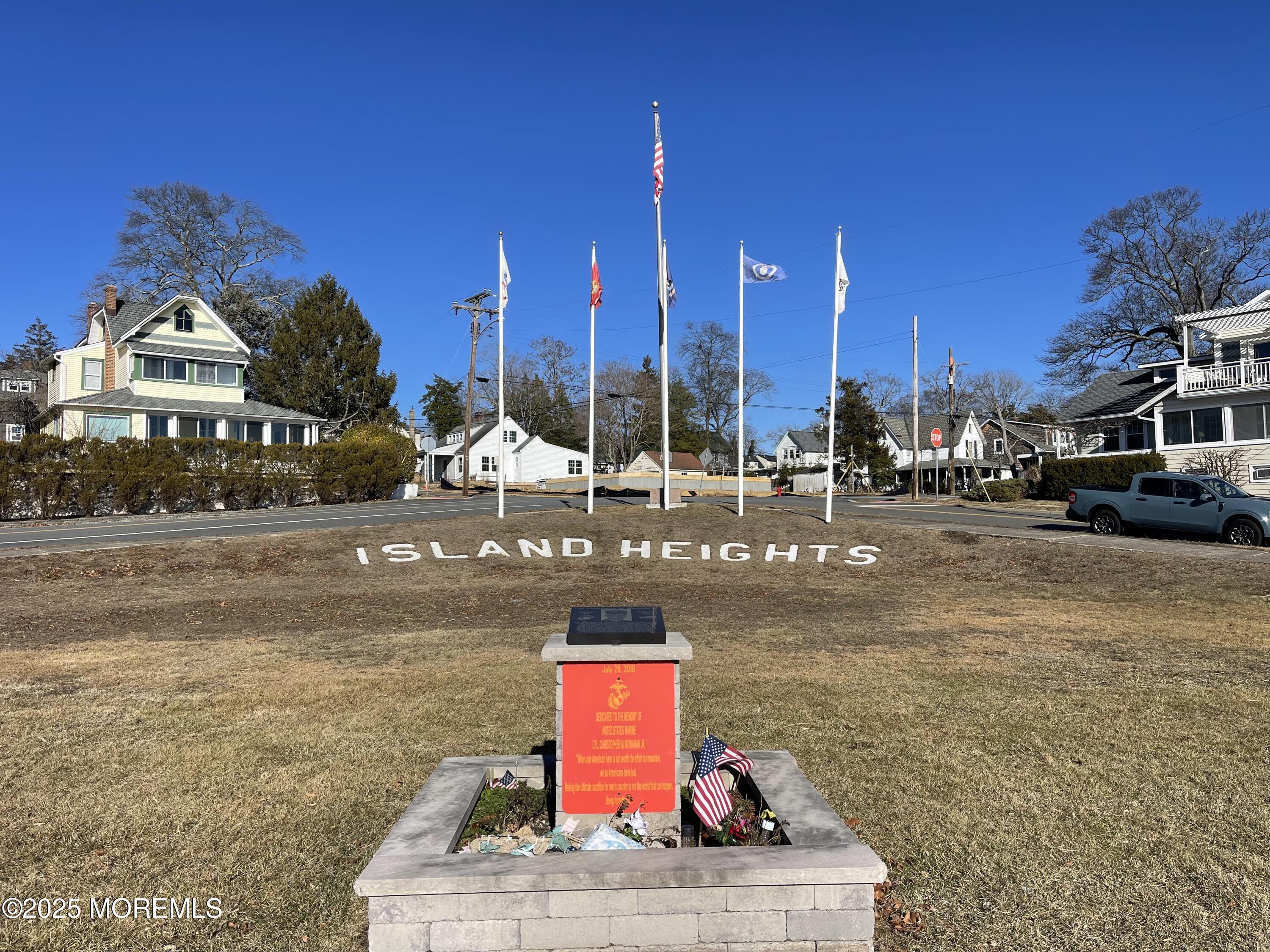 113 Jaynes Avenue, Island Heights, New Jersey image 2