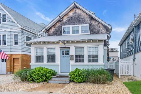 Homes For Rent - 196 Third Avenue<br/> Manasquan, NJ 08736