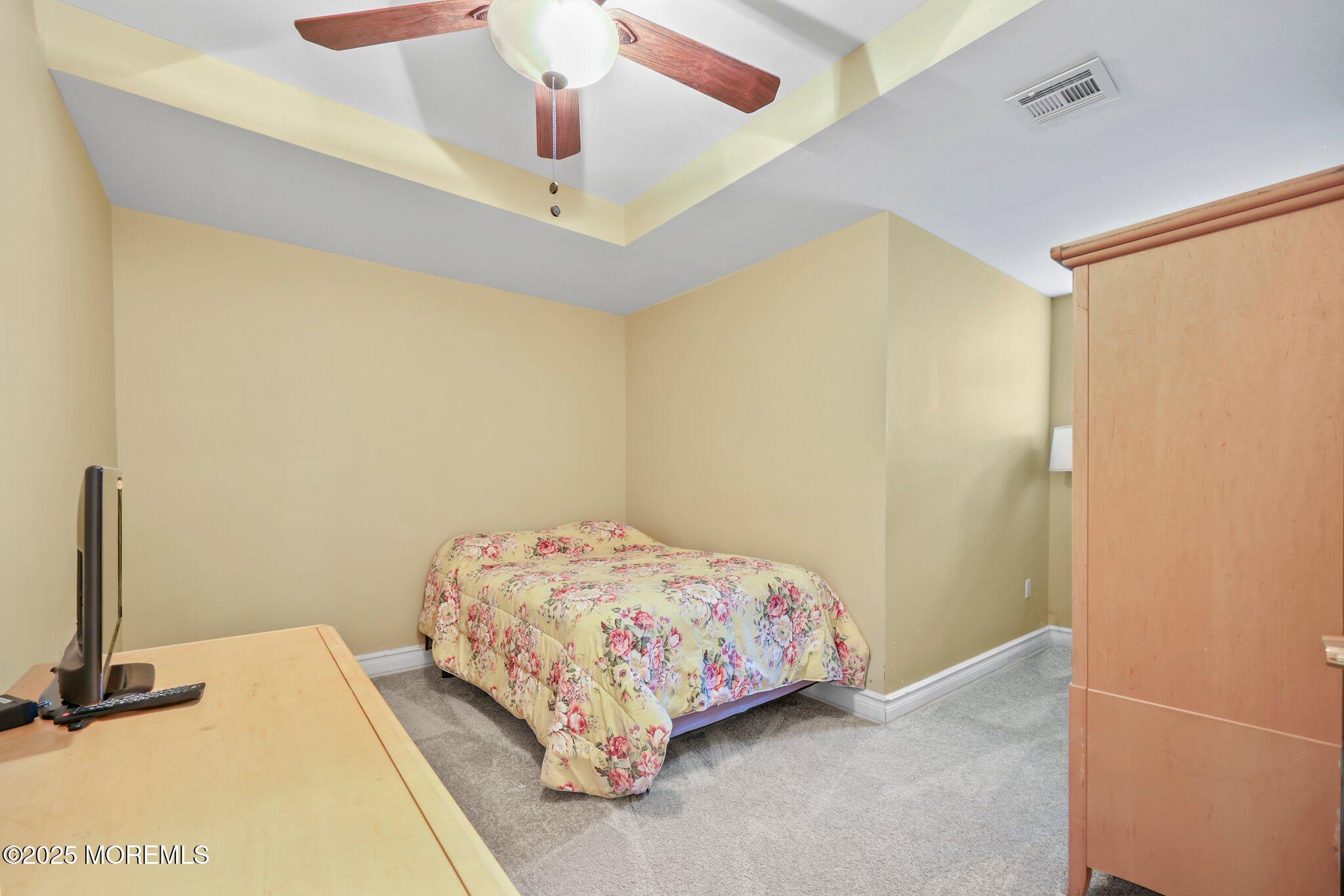 12 Ellery Place, Marlboro, New Jersey image 49