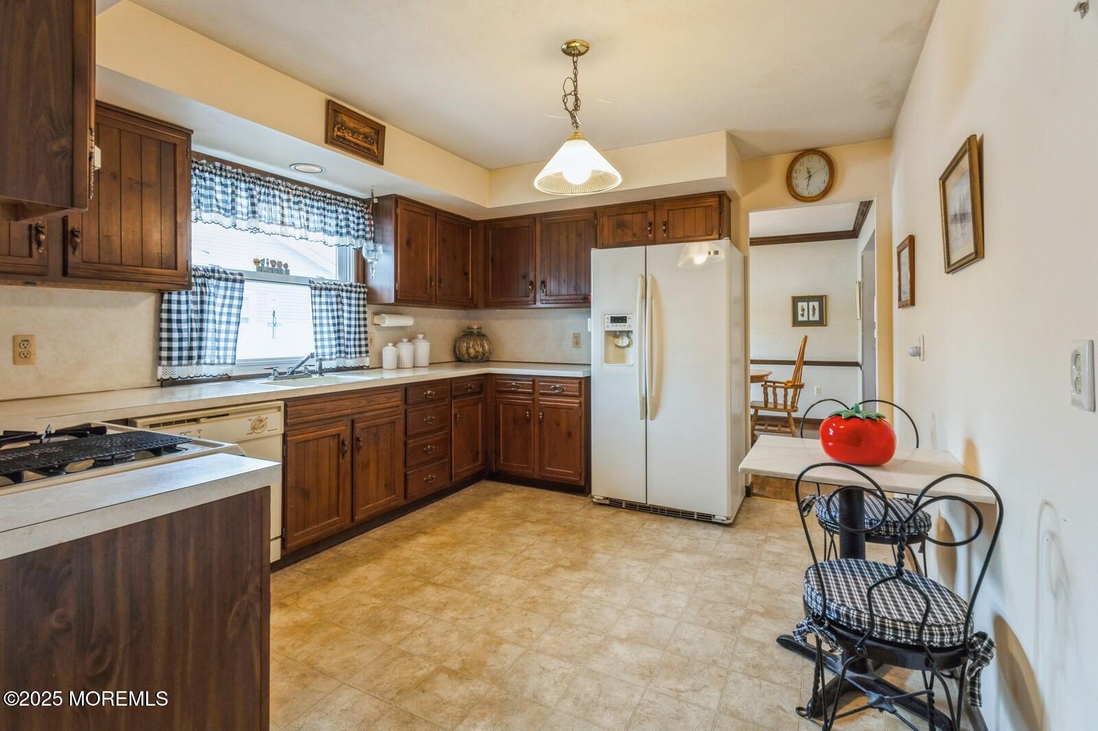 305 Springfield Avenue, Pine Beach, New Jersey image 7