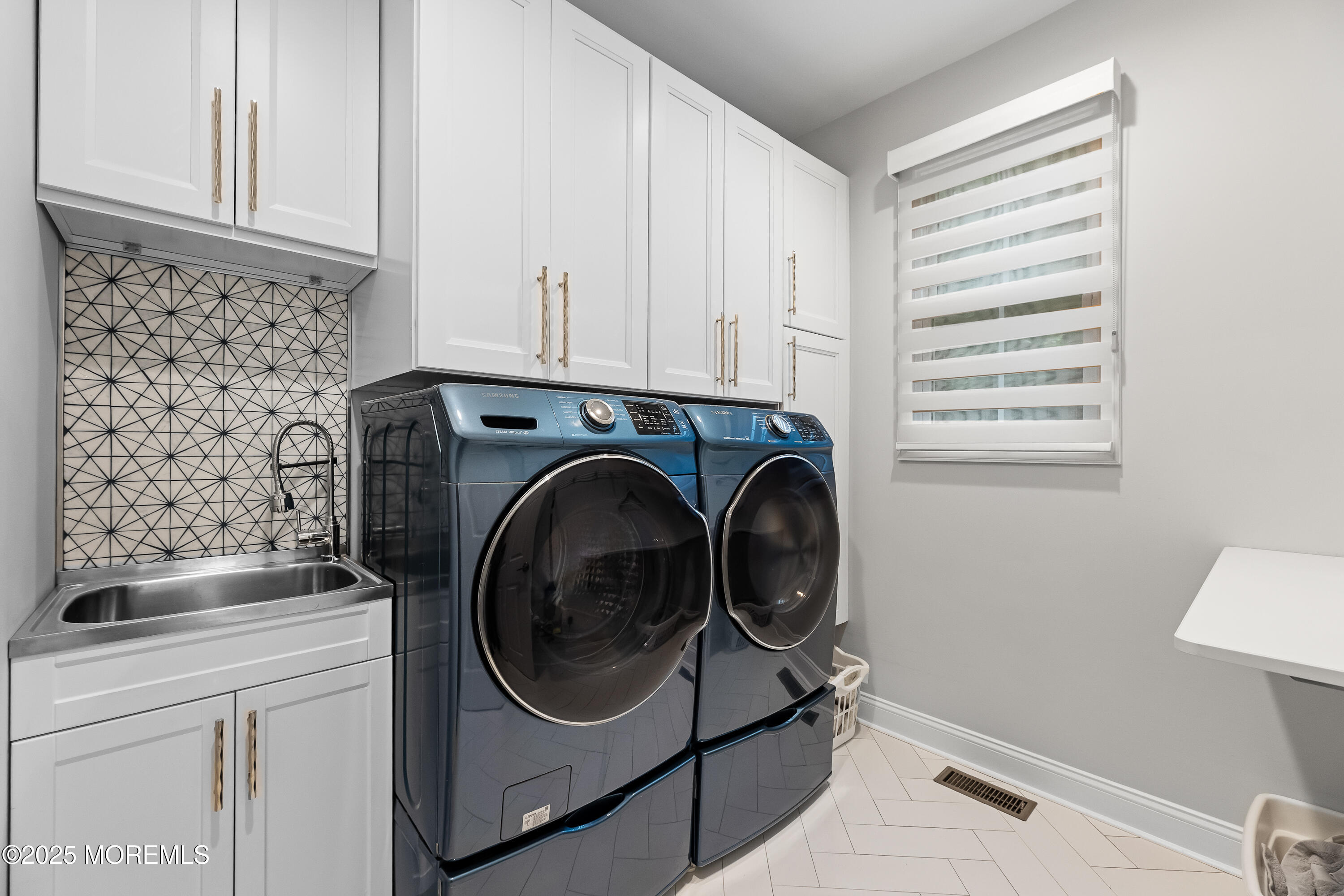61 E Parsonage Way, Manalapan, New Jersey image 30