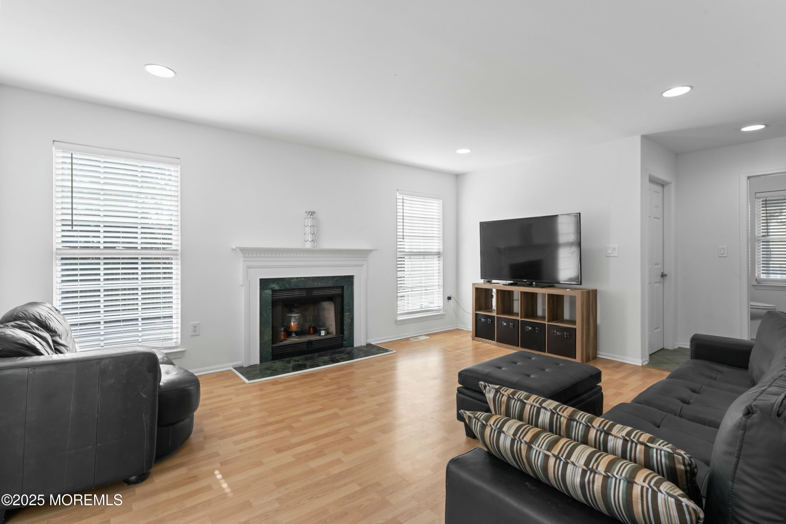 221 Kelly Lynn Lane, Brick, New Jersey image 24