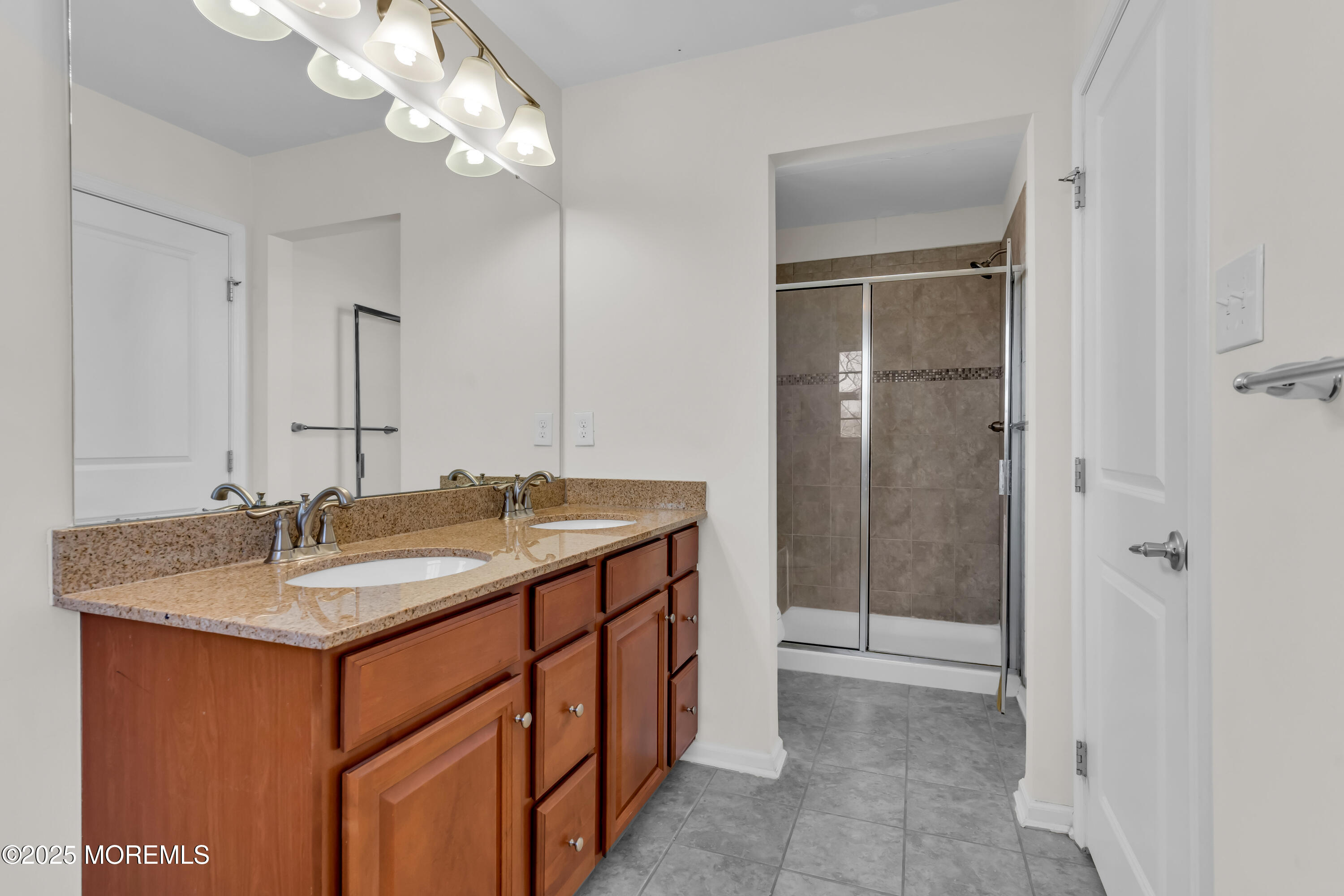 70 Phillip E Frank Way #70, Aberdeen, New Jersey image 42