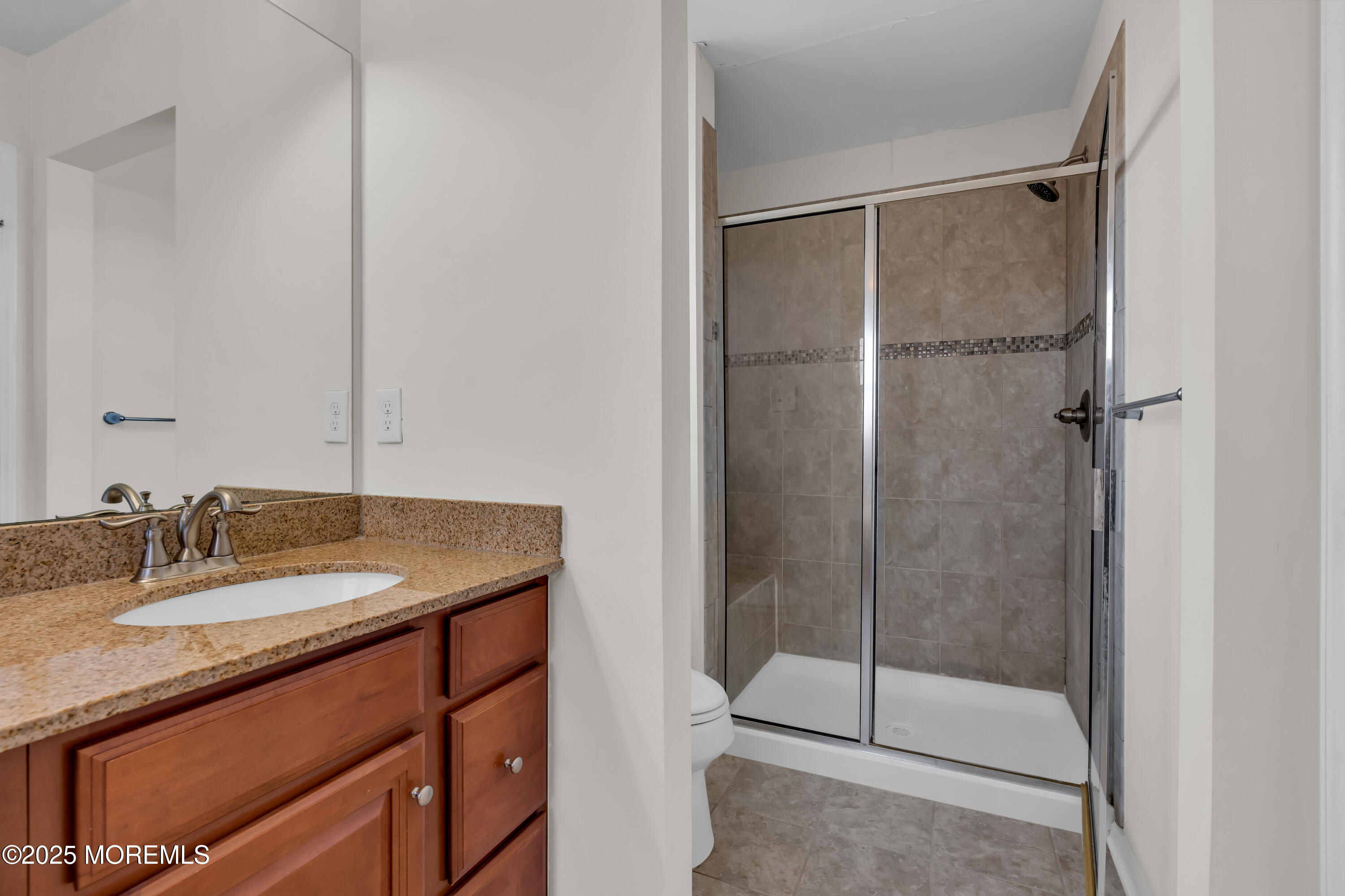 70 Phillip E Frank Way #70, Aberdeen, New Jersey image 43