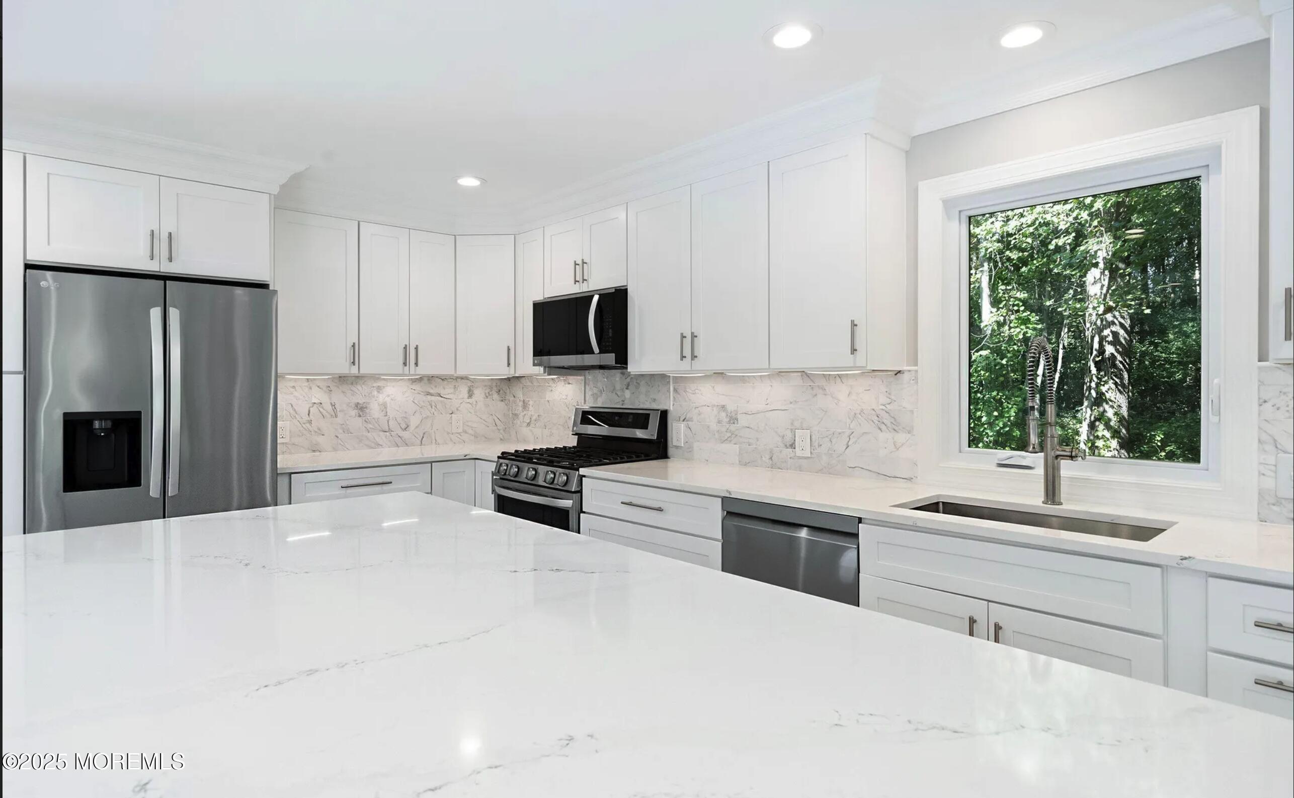 33 Cedar Street, Manahawkin, New Jersey image 22