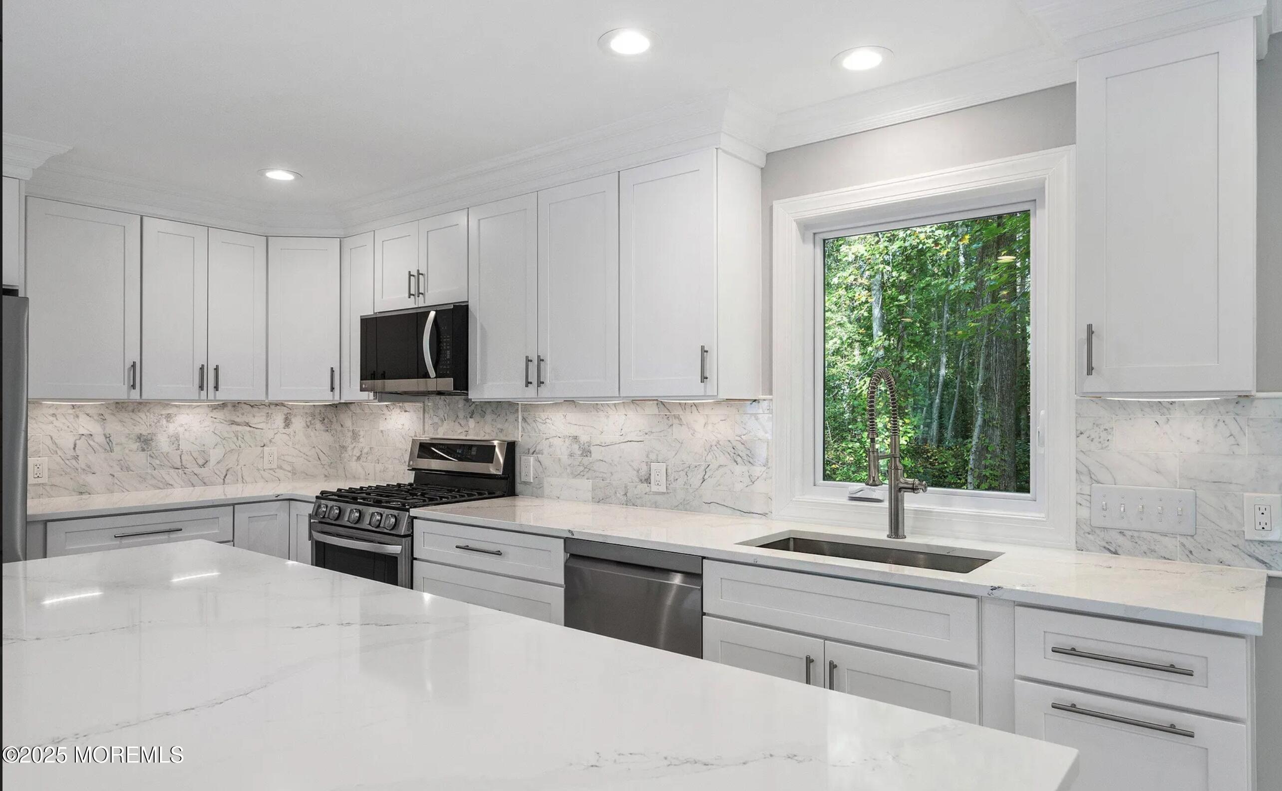 33 Cedar Street, Manahawkin, New Jersey image 25