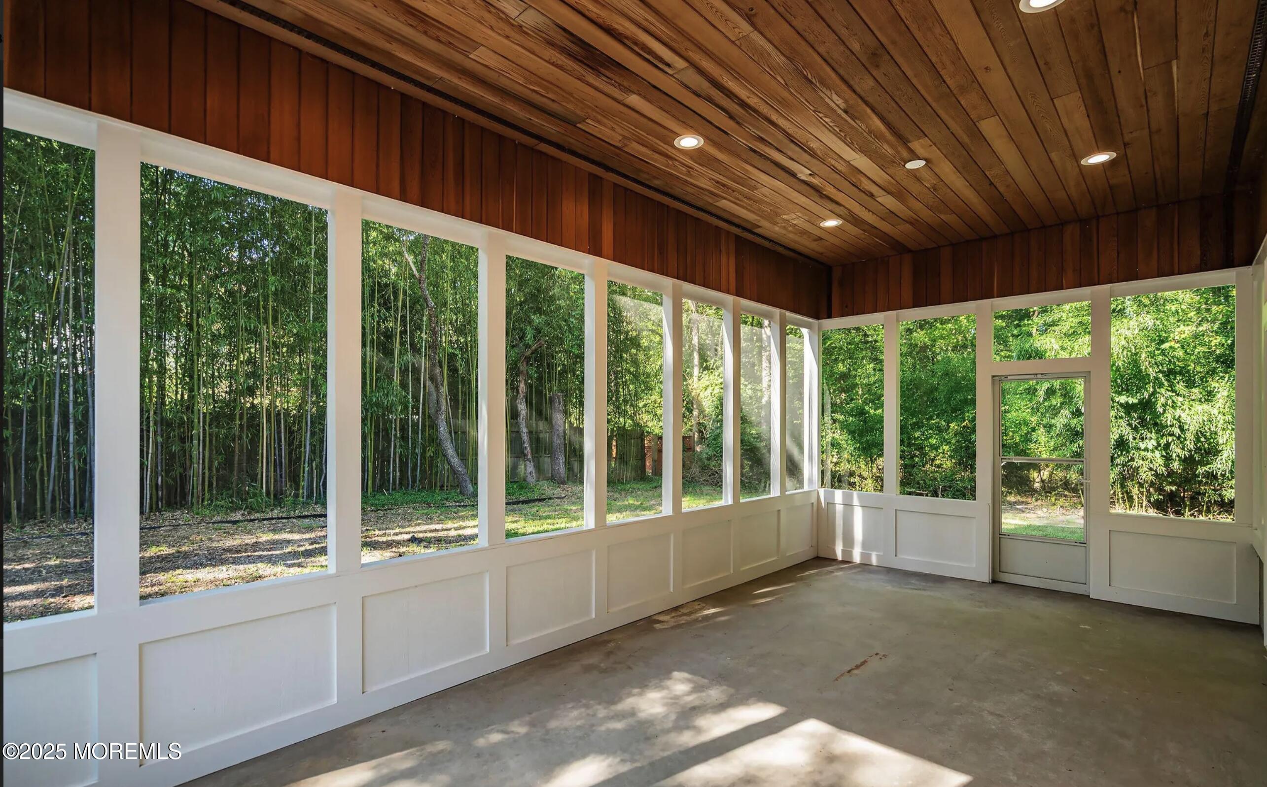 33 Cedar Street, Manahawkin, New Jersey image 11