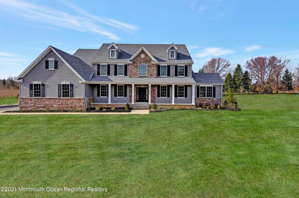 3 COOK CT, MILLSTONE TOWNSHIP, NJ 08535 - Image d33fd52660e9d0f2aaae6eaf3edaf503/1697067785