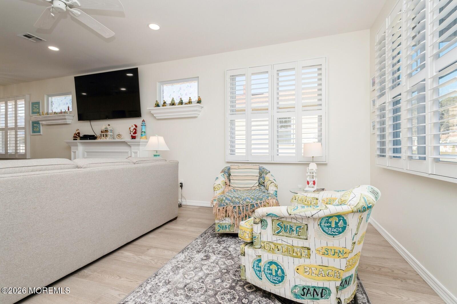 19 Longdenville Street