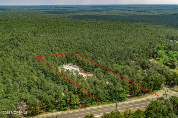 1 LACEY RD, FORKED RIVER, NJ 08731 - Image d3503be92903526bc2a217fd8a76a47e/3132219802