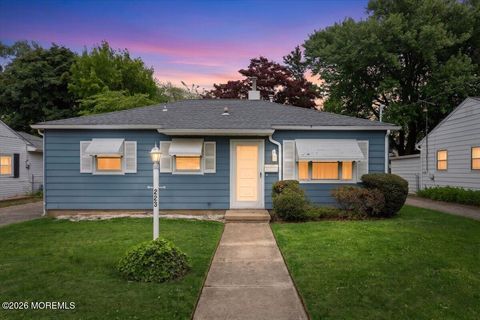 Homes For Rent - 223 West End Avenue<br/> Long Branch, NJ 07740