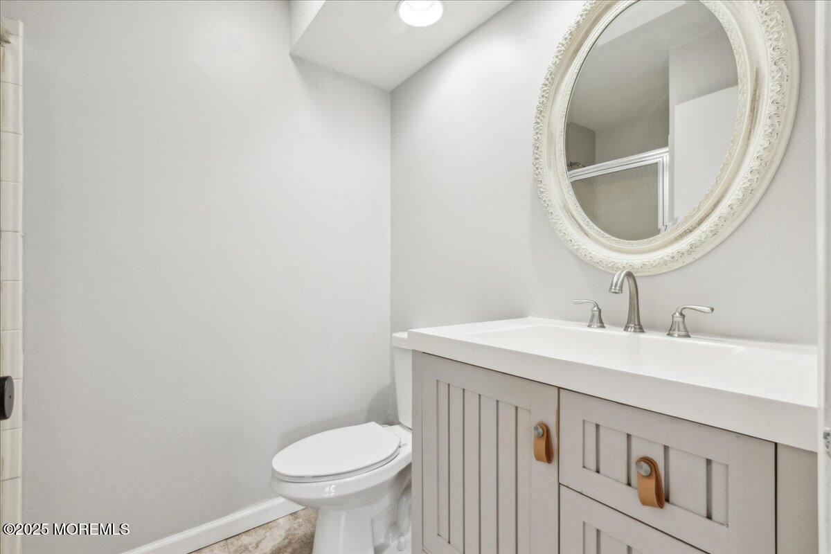 30 Chinkaberry Court, Howell, New Jersey image 15