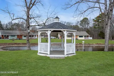 MLS: 22606806