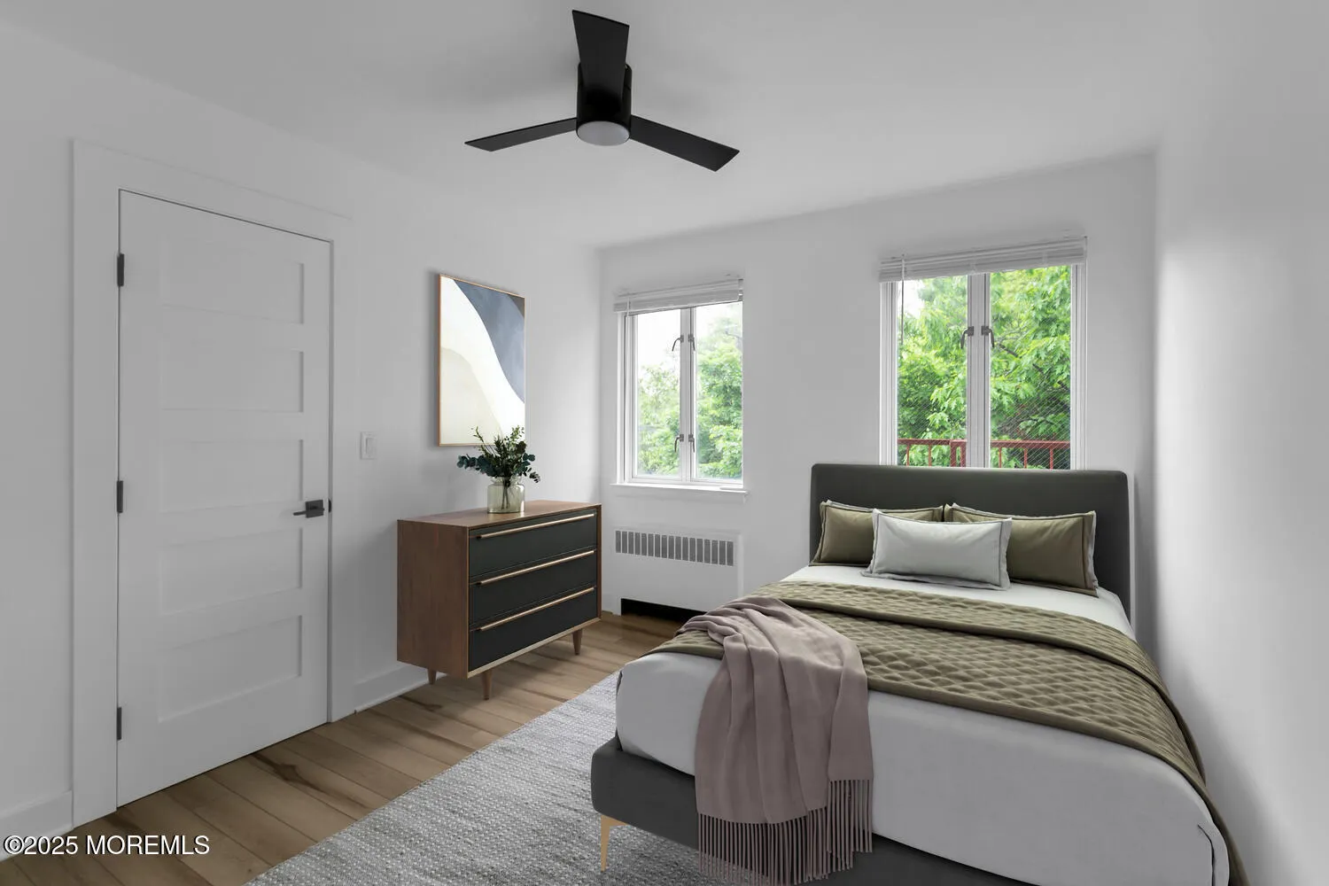 Red Bank, New Jersey 07701, United States, 2 Bedrooms Bedrooms, ,1 BathroomBathrooms,Residential,Pending,131073