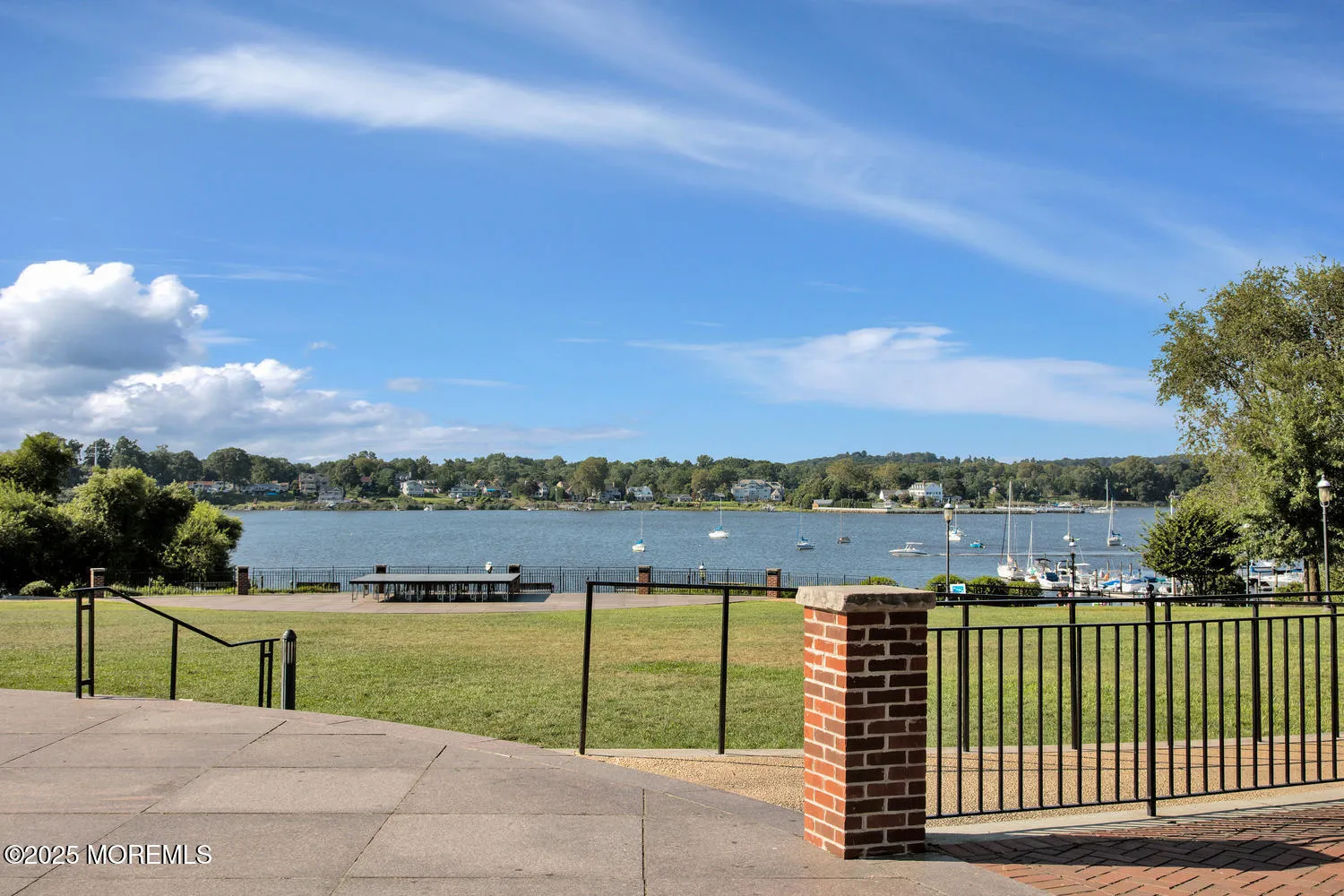 Red Bank, New Jersey 07701, United States, 2 Bedrooms Bedrooms, ,1 BathroomBathrooms,Residential,Pending,131073