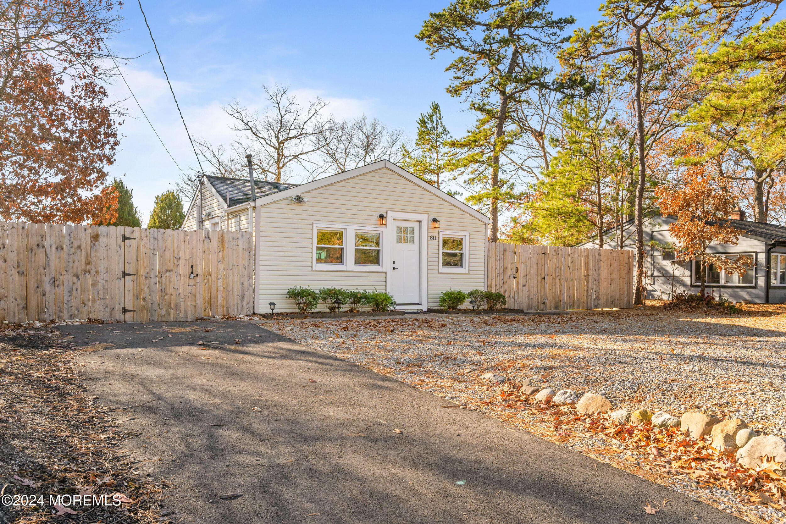 811 Pensacola Road, Forked River, New Jersey image 3