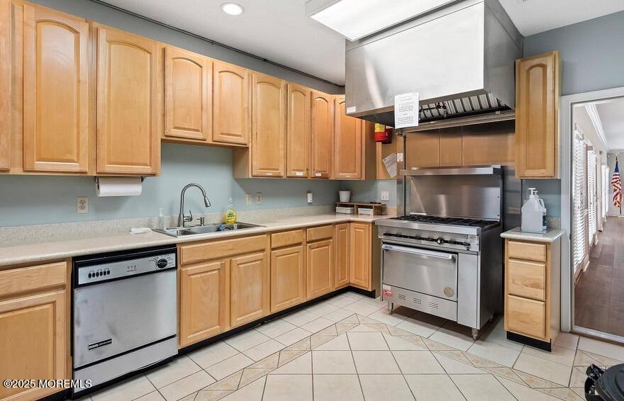 8 Orchid Lane, Brick, New Jersey image 36