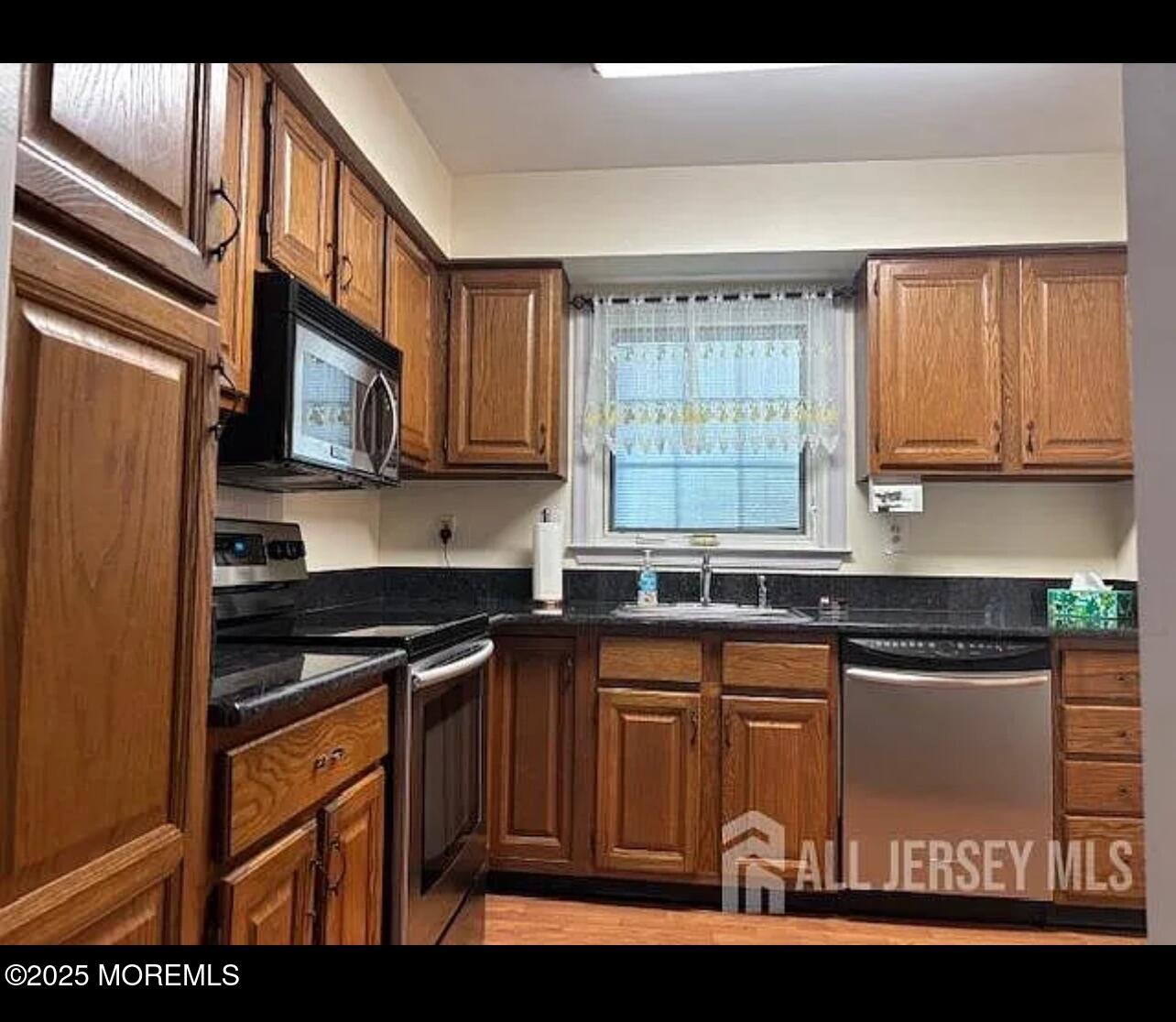 655 Yale Way #A, Monroe Township, New Jersey image 9