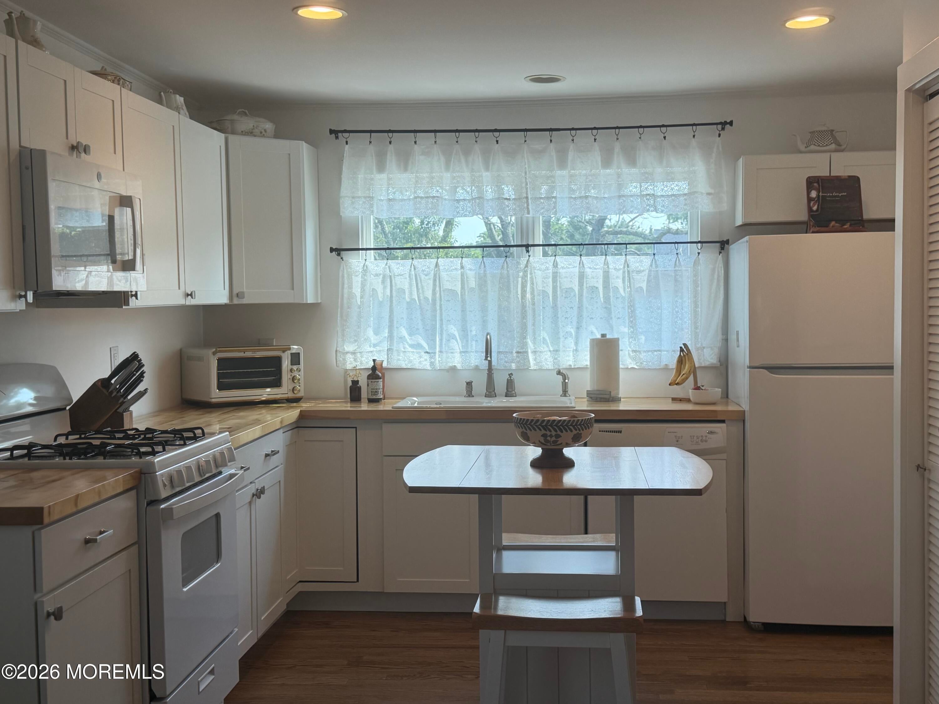 87 Avenue Of Two Rivers S 2