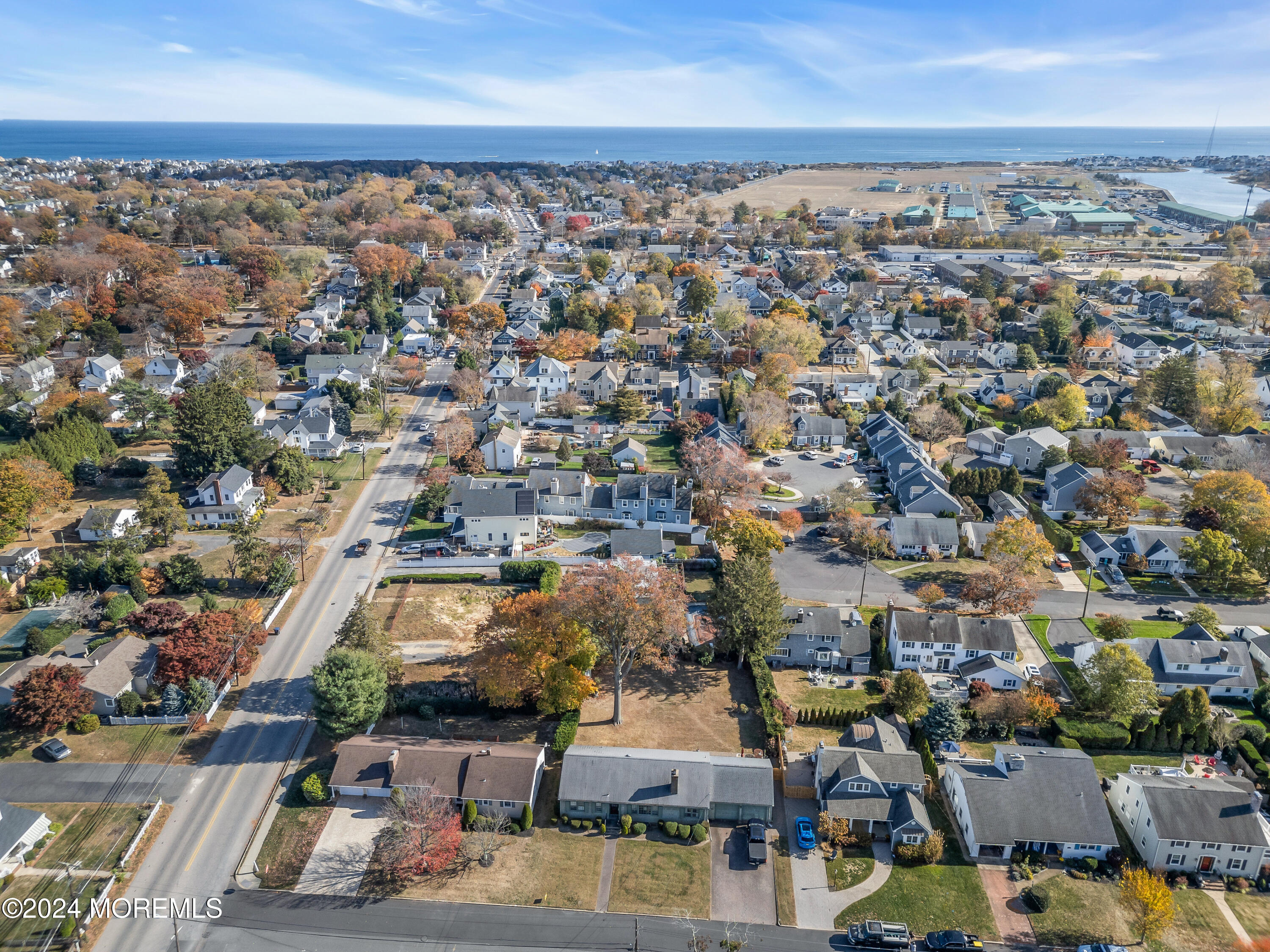 8 Squan Court, Manasquan, New Jersey image 38