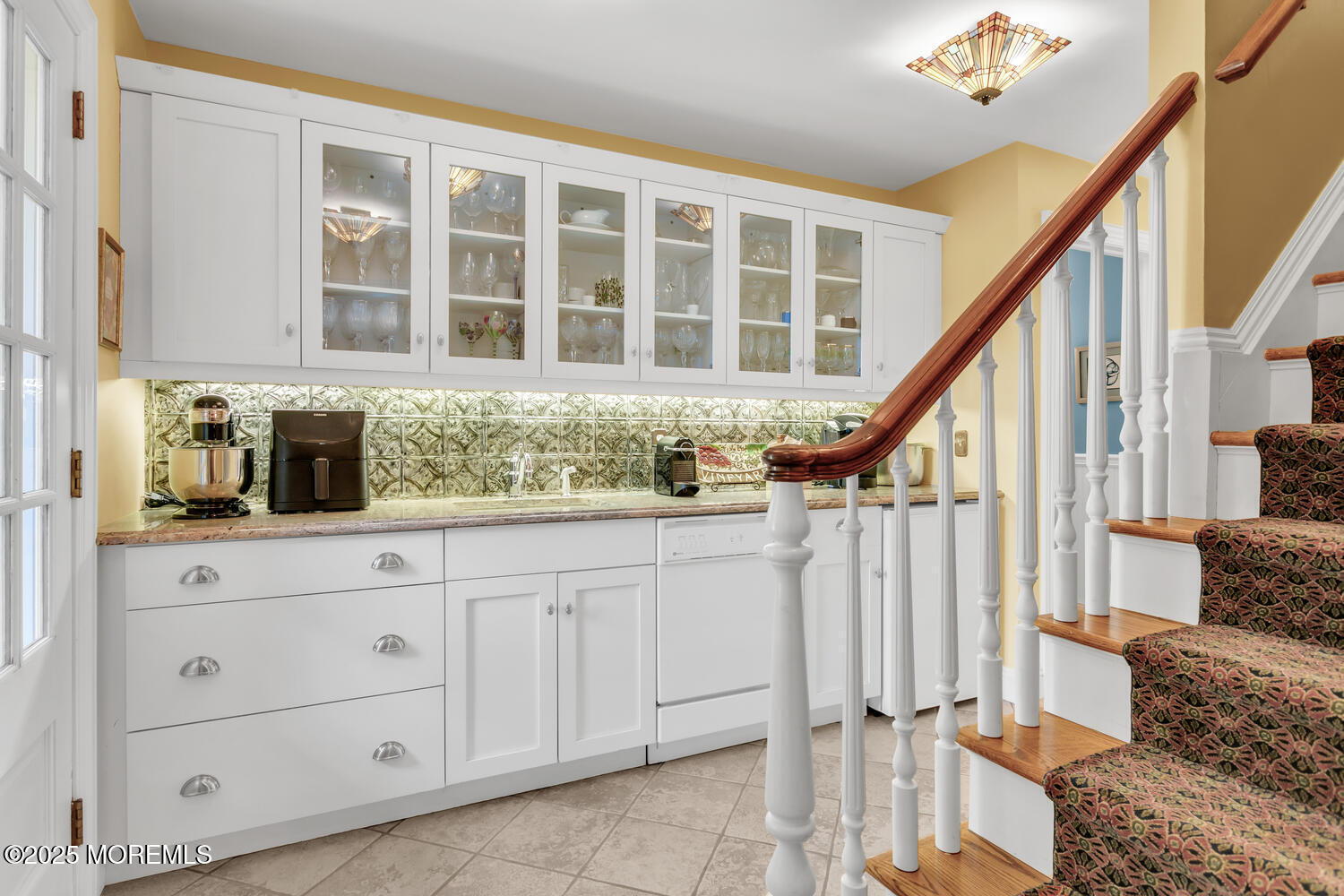 19 Bellevue Avenue, Rumson, New Jersey image 13