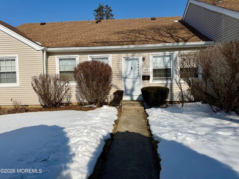 Condo For Sale - 93 Halls Croft Road #B<br/> Freehold, NJ 07728
