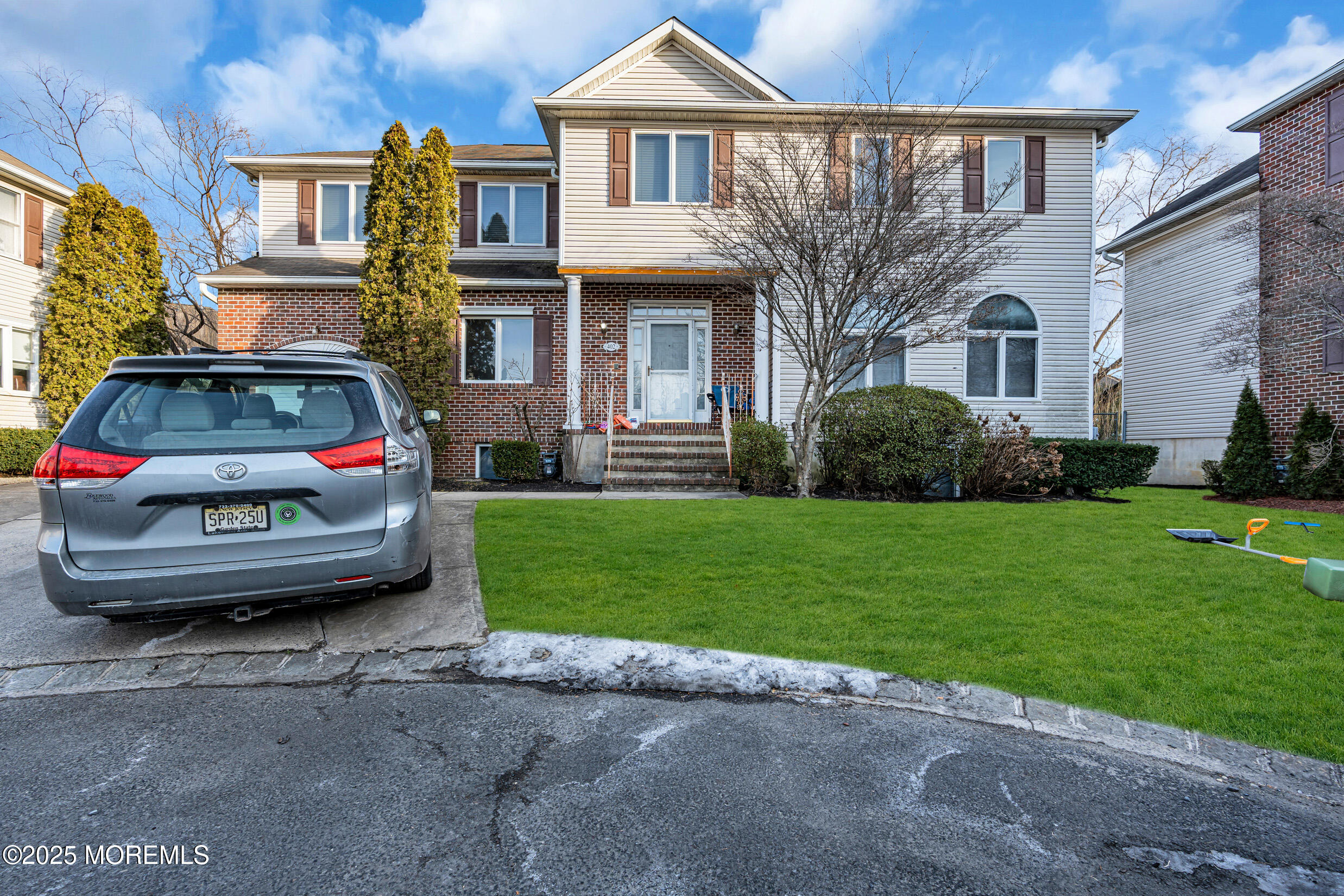 402 Twin Oaks Drive, Lakewood, New Jersey image 6