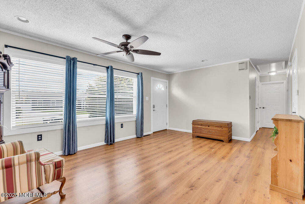 214 Atlantis Avenue, Manahawkin, New Jersey image 6