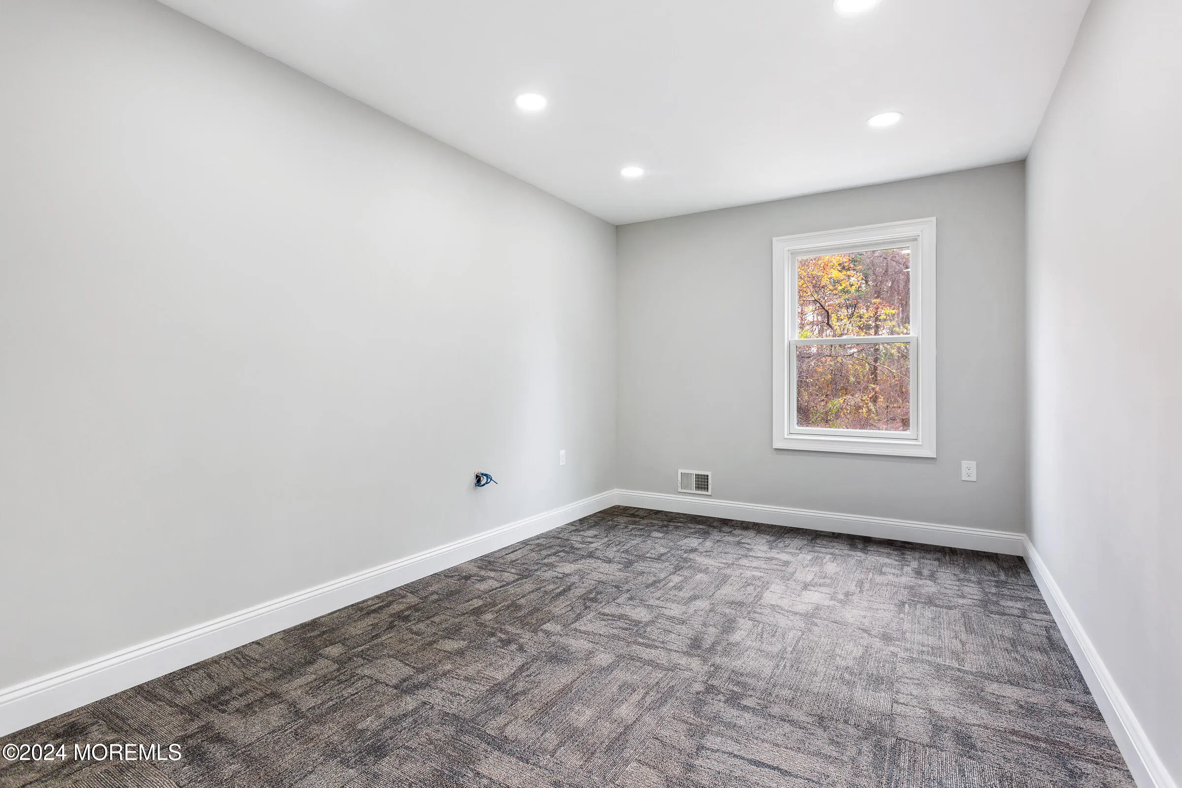 Aberdeen, New Jersey 07747, United States, ,Residential,Active,27829