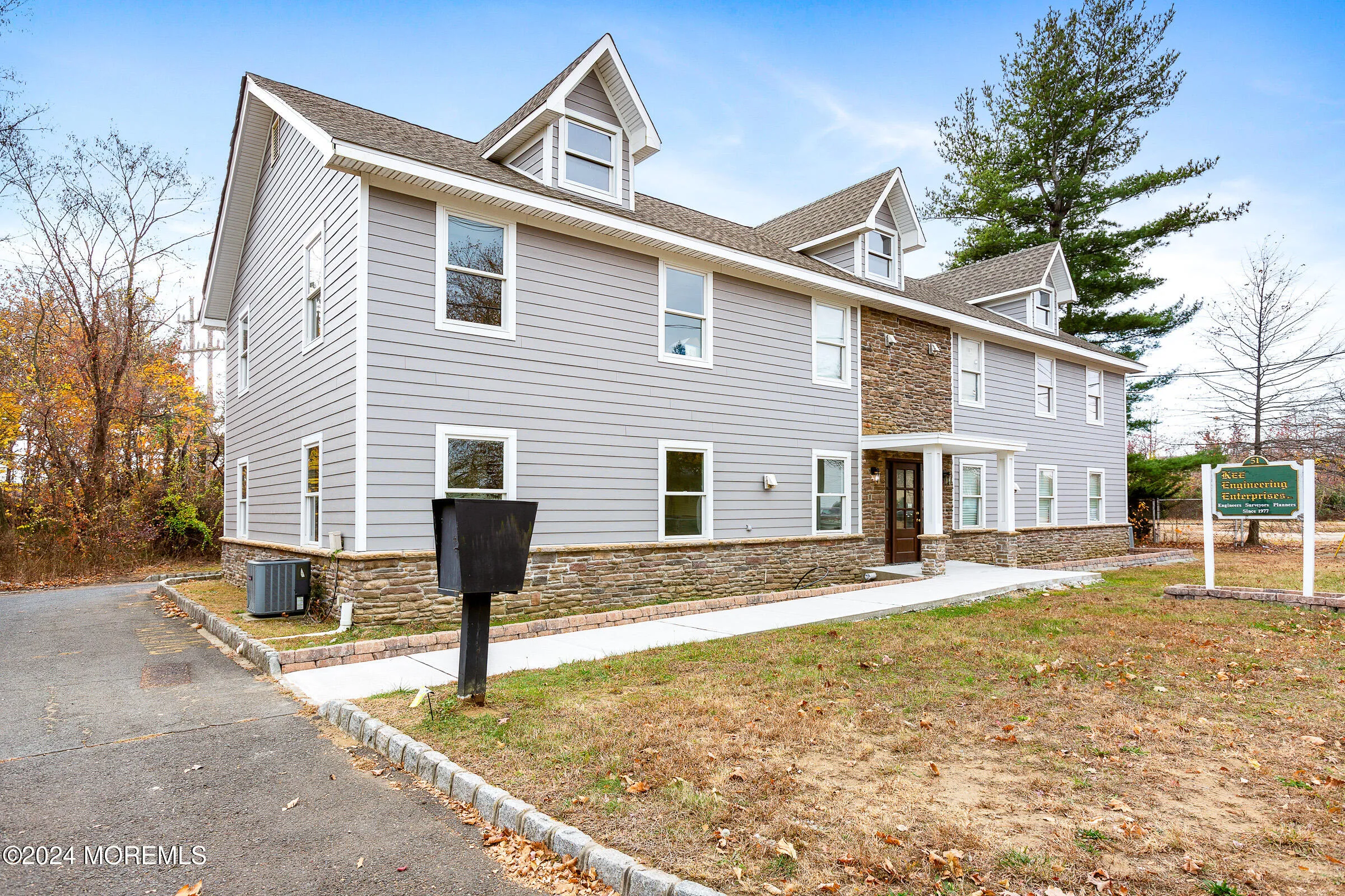 Aberdeen, New Jersey 07747, United States, ,Residential,Active,27829