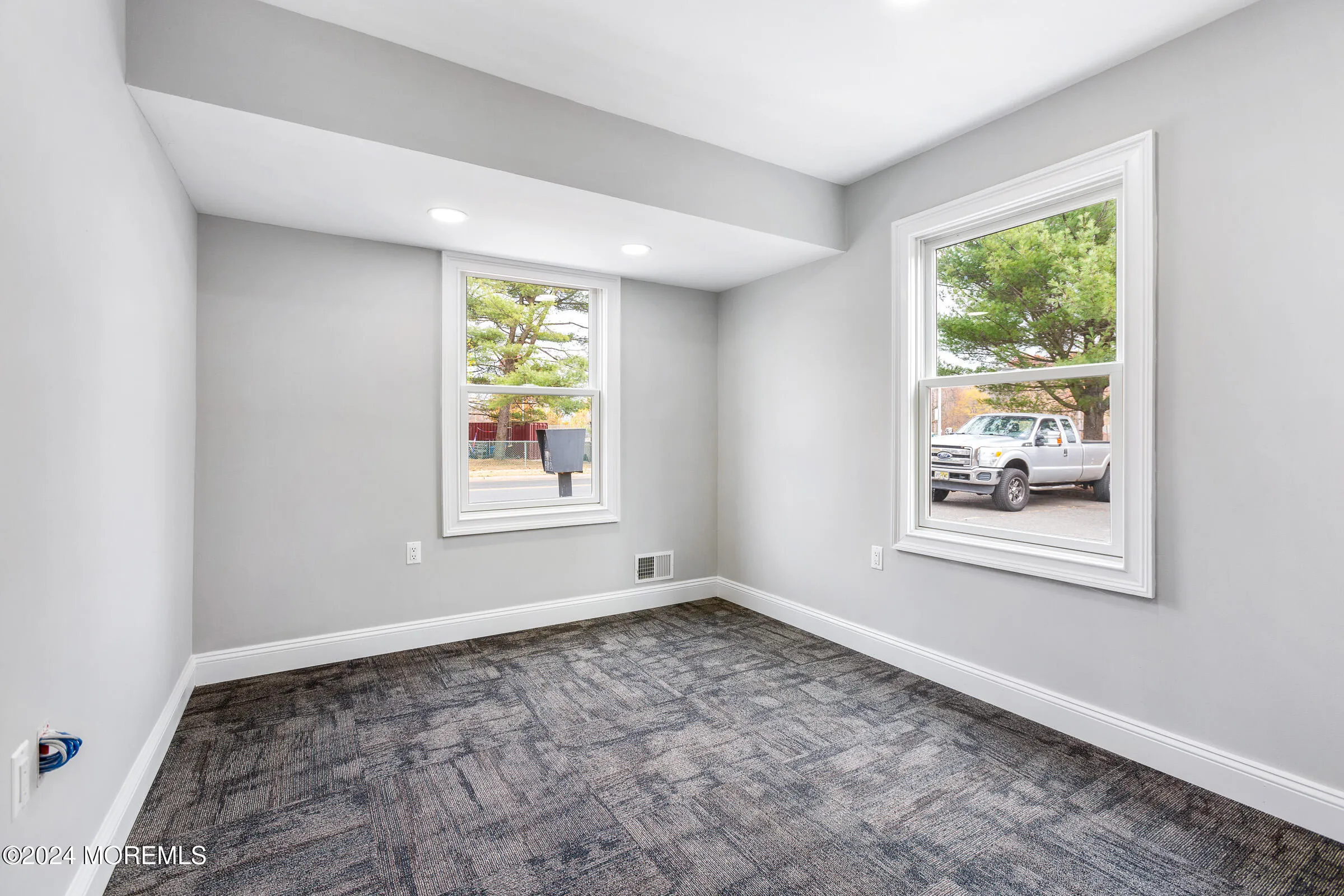 Aberdeen, New Jersey 07747, United States, ,Residential,Active,27829