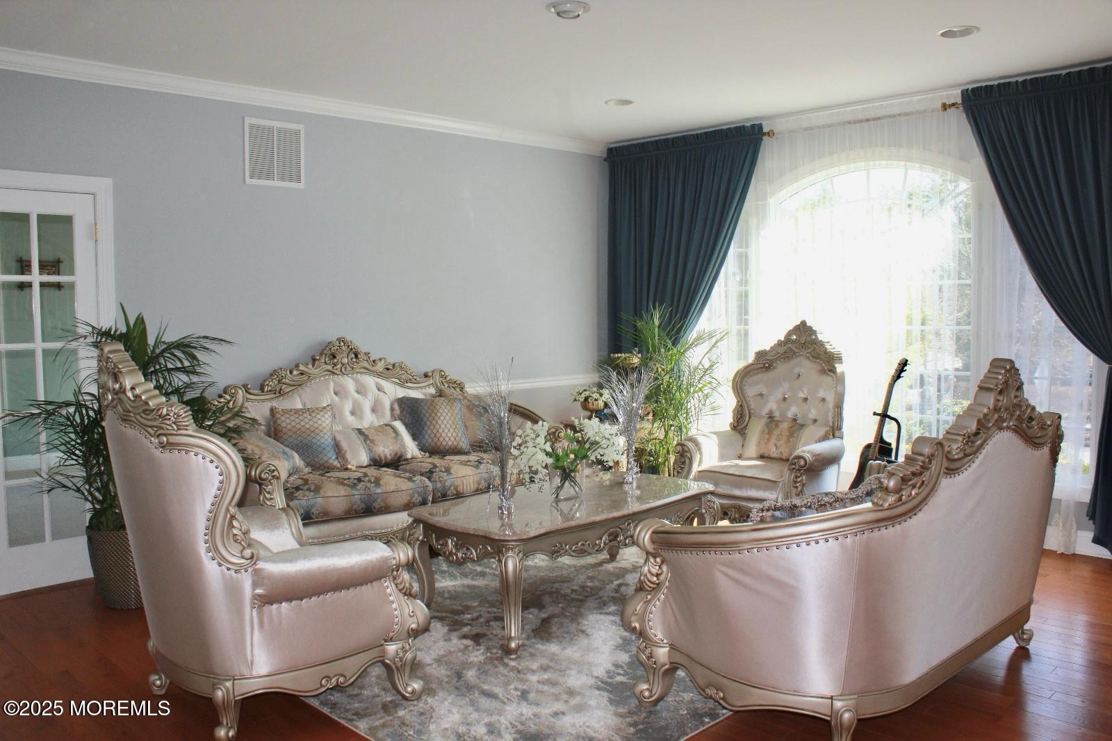 2 Lecarre Drive, Marlboro, New Jersey image 9
