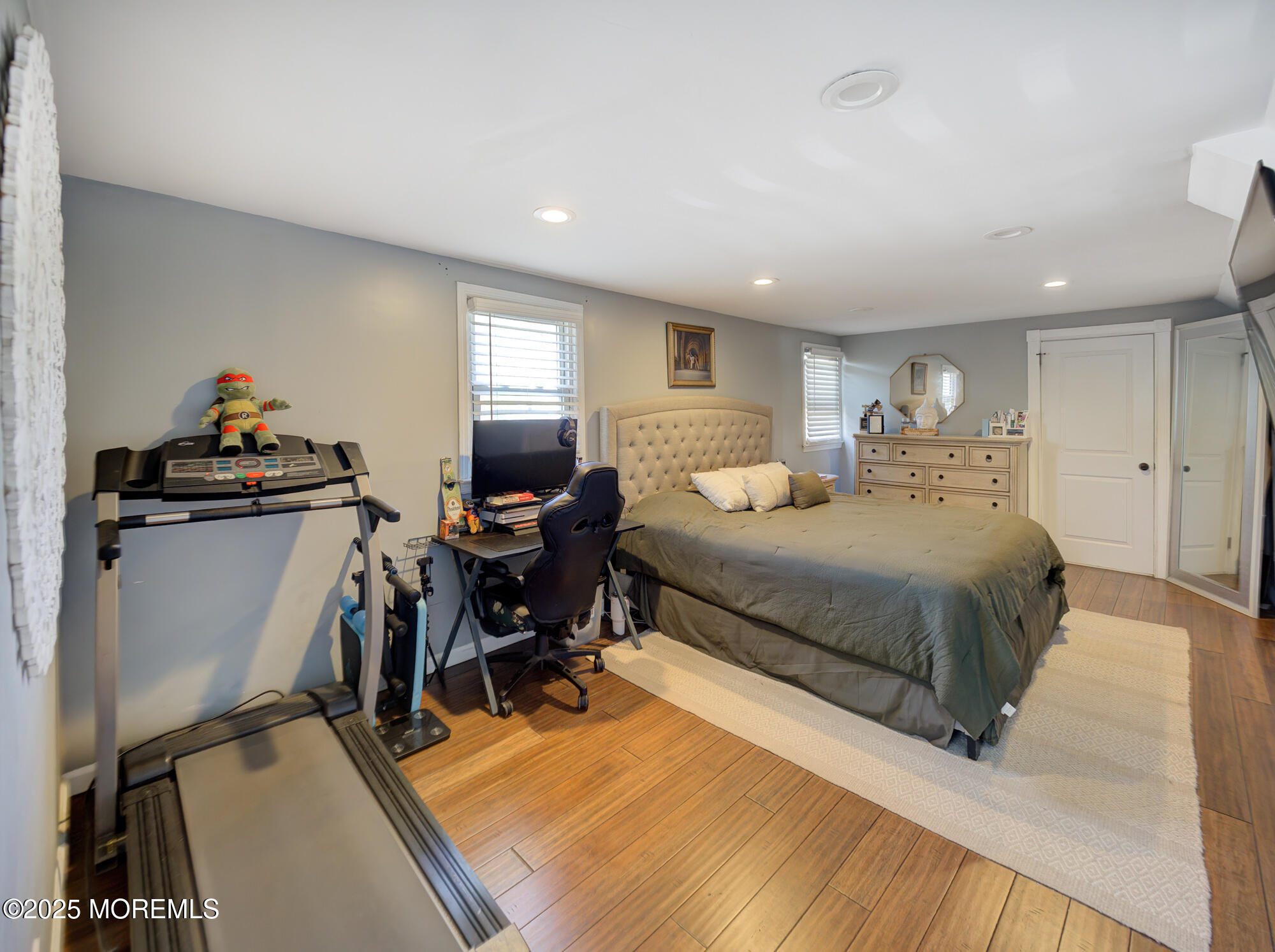 7 Kenneth Avenue, Parlin, New Jersey image 2