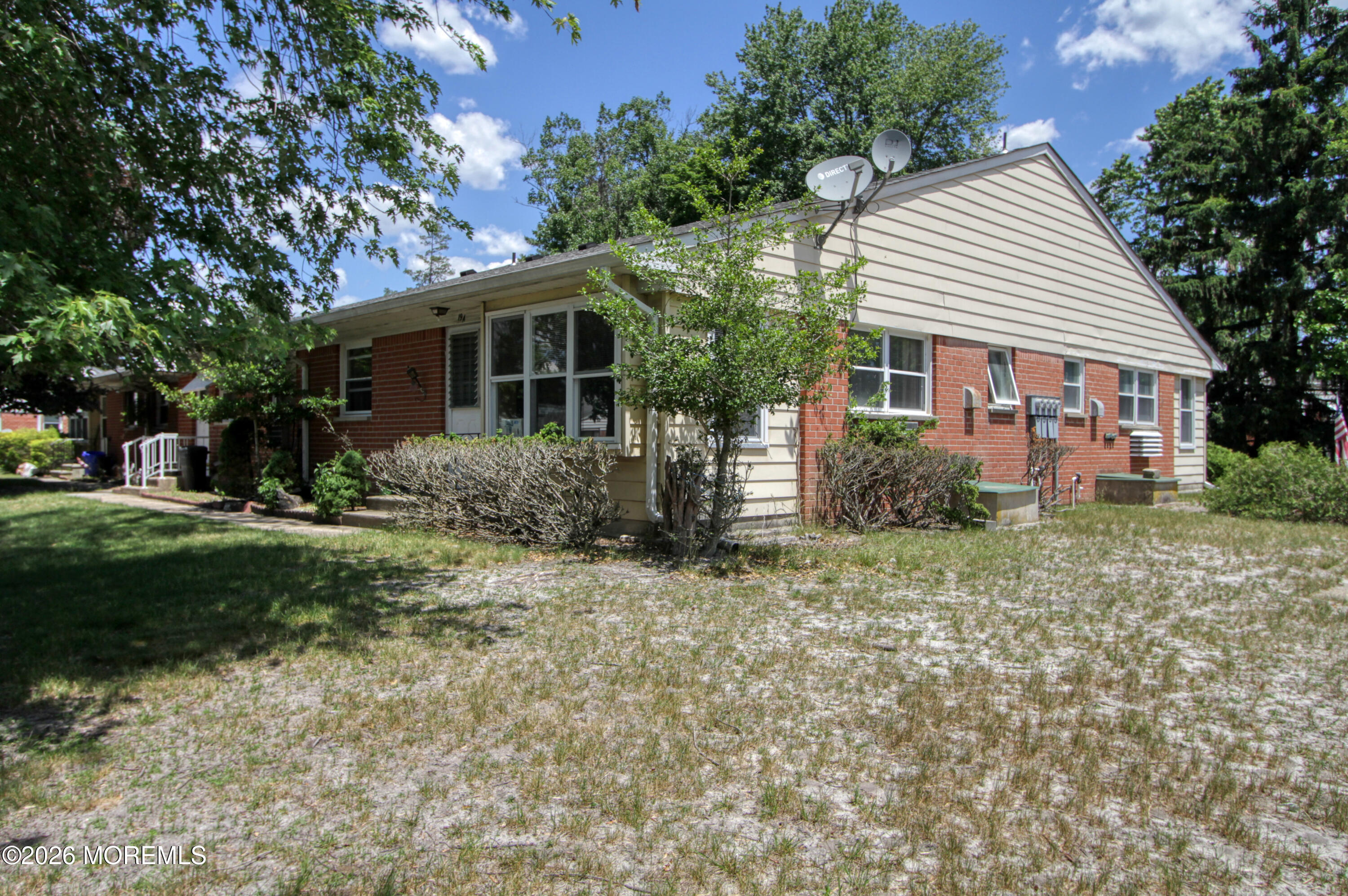 19 Yorktowne Parkway A