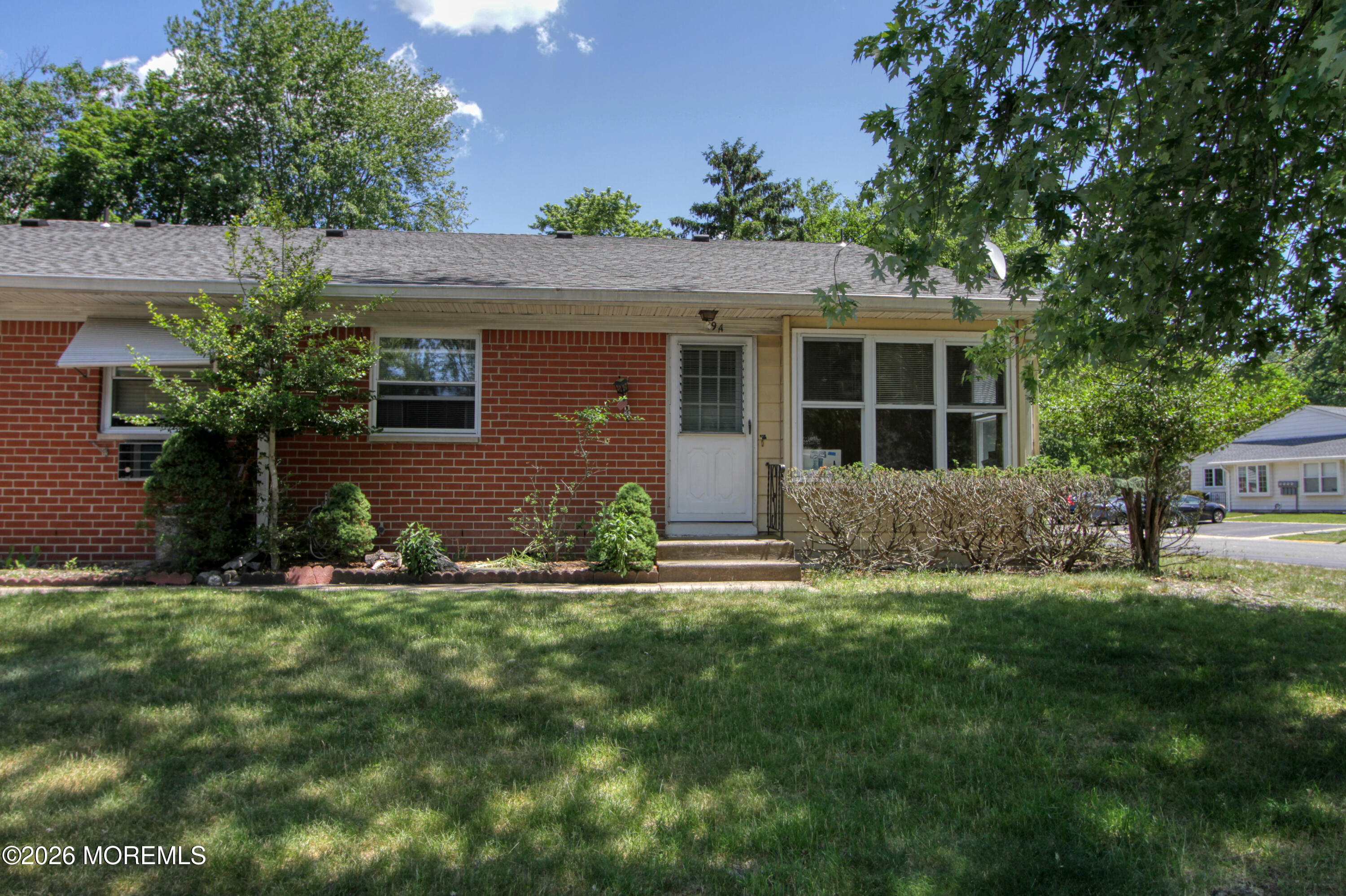 19 Yorktowne Parkway A