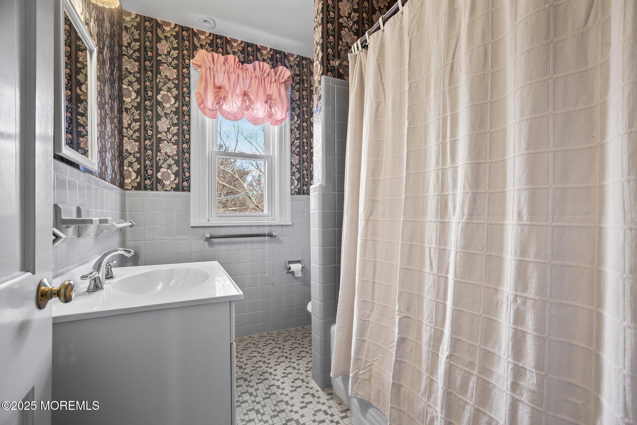 18 Hampton Street, Cranford, New Jersey image 32