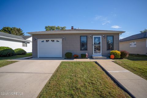 Photo of 66 Liberta Drive, Toms River, NJ 08757 (MLS # 22531626)