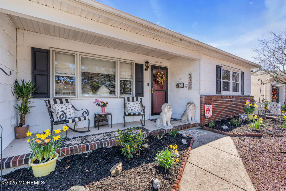 72 Millbrook Drive, Toms River, New Jersey image 6