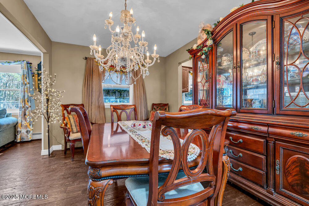 72 Millbrook Drive, Toms River, New Jersey image 12