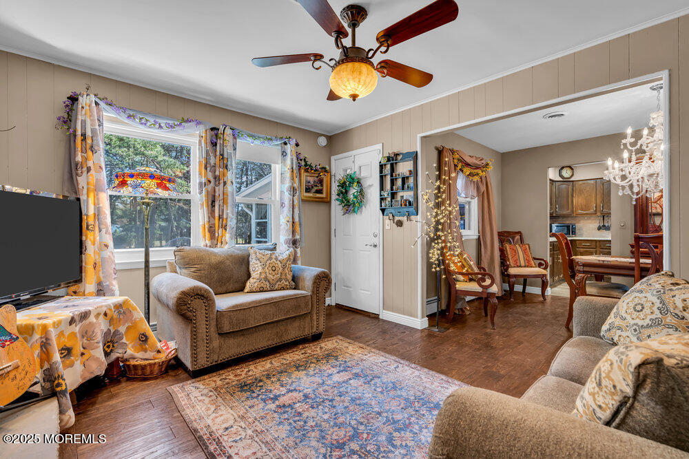 72 Millbrook Drive, Toms River, New Jersey image 25