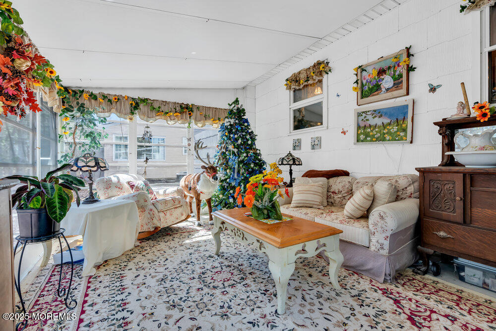72 Millbrook Drive, Toms River, New Jersey image 33