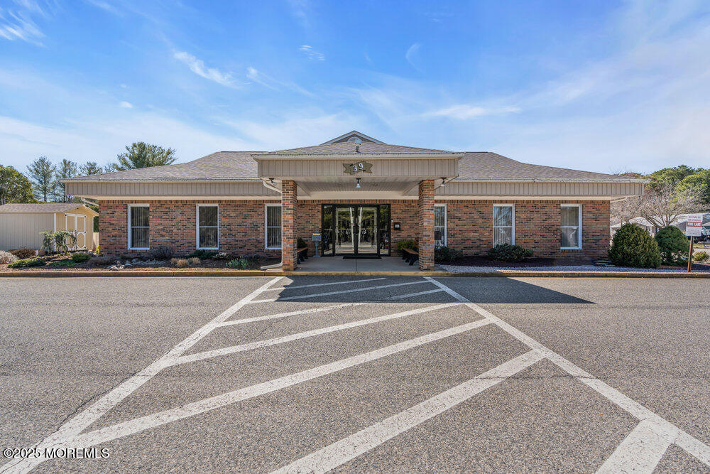 72 Millbrook Drive, Toms River, New Jersey image 41