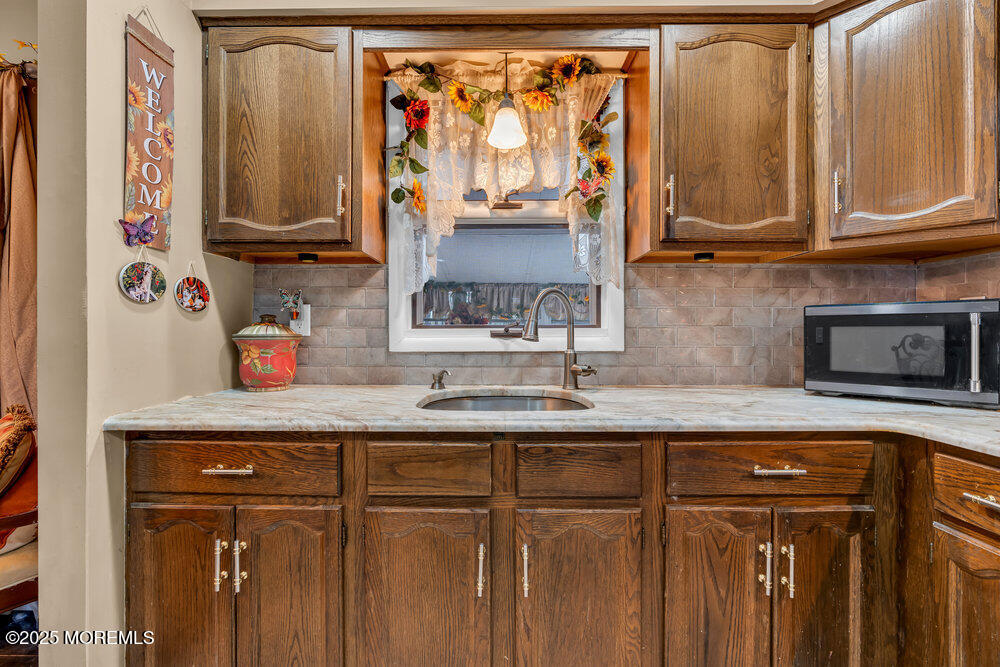 72 Millbrook Drive, Toms River, New Jersey image 21